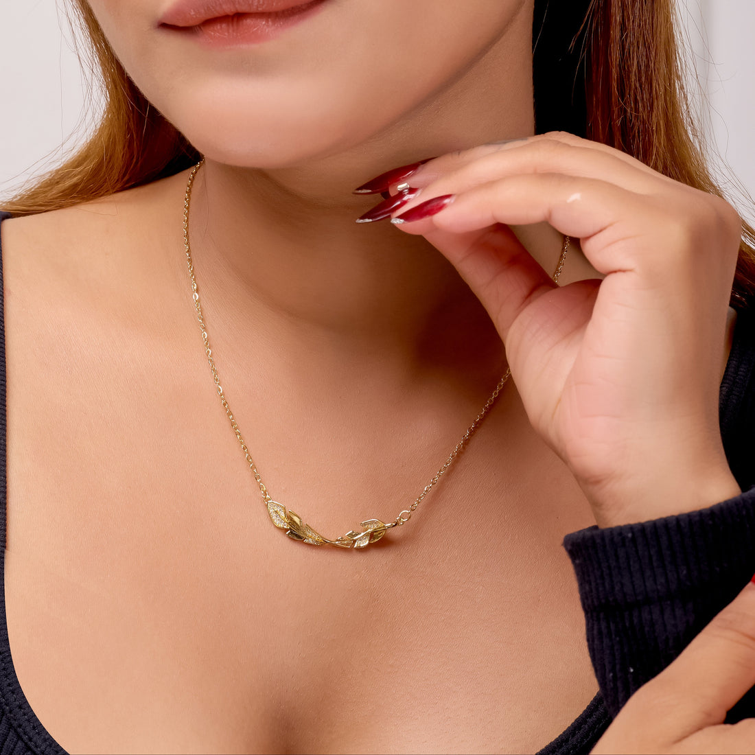 Swarna Leaf Necklace