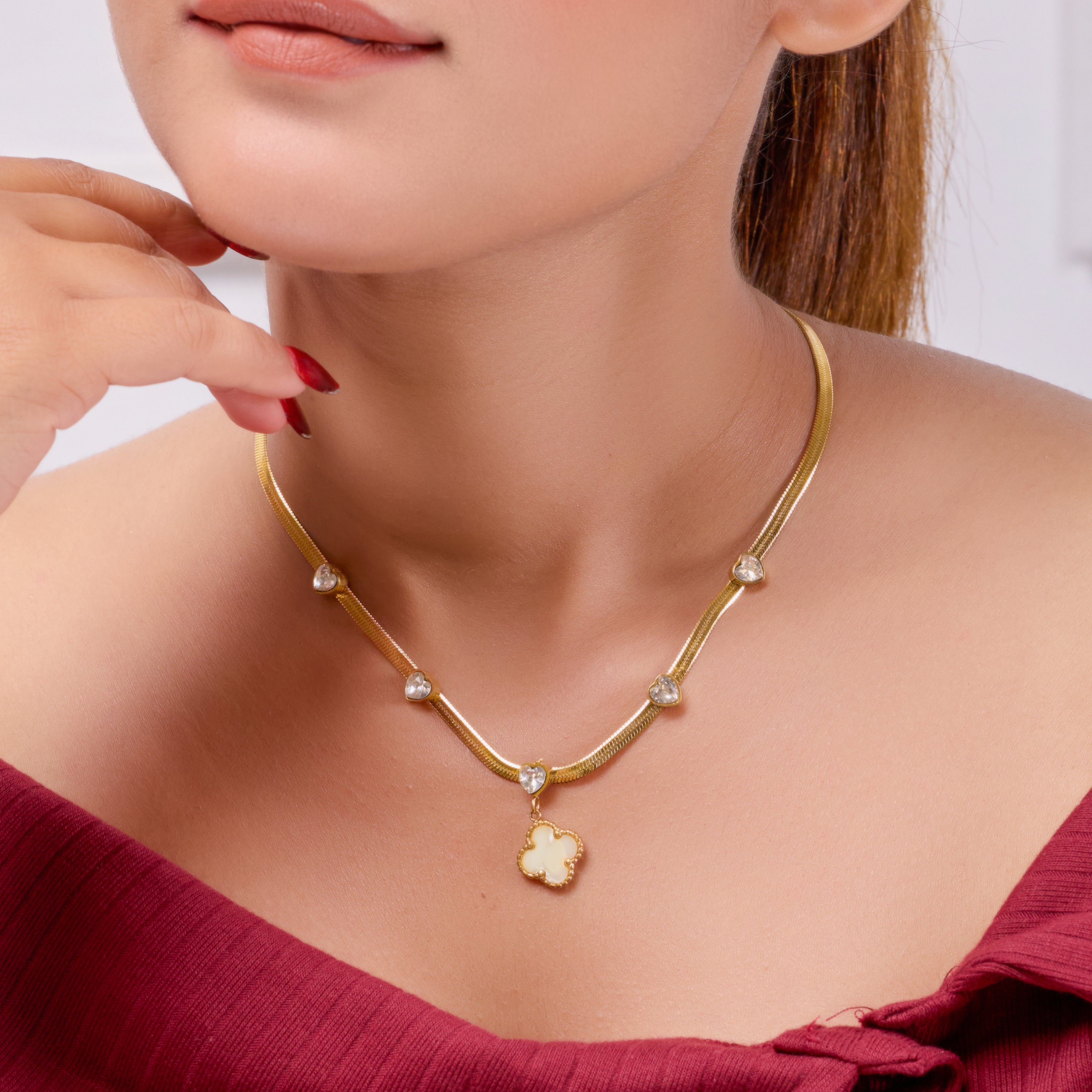 Ira Clover Necklace