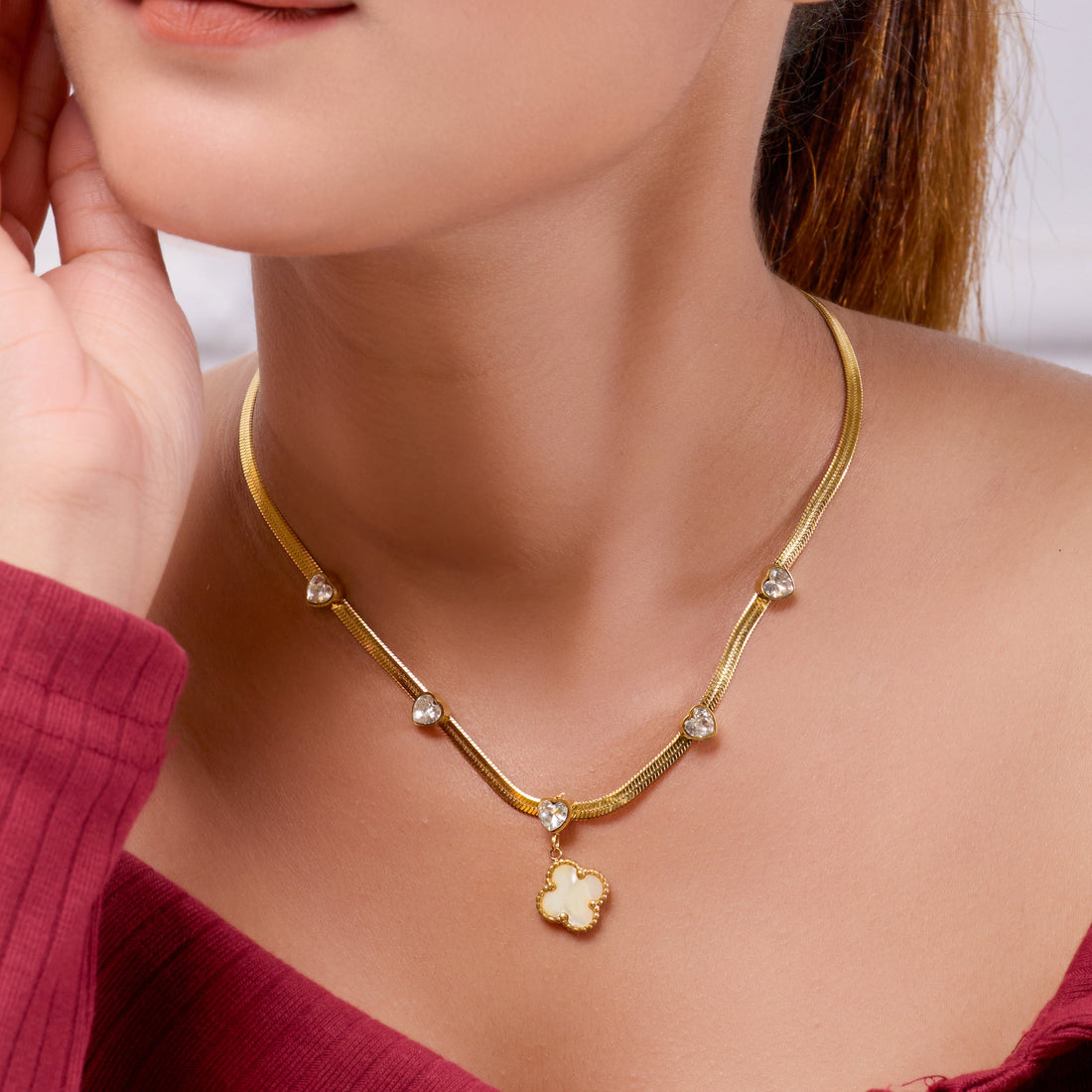 Ira Clover Necklace