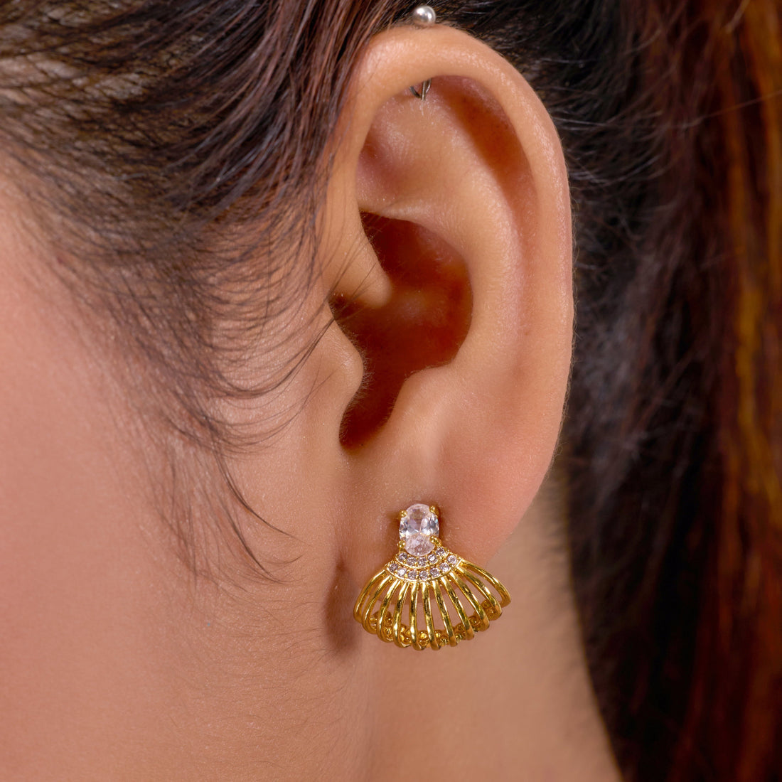 Shell Crystal Gold Stud Earrings