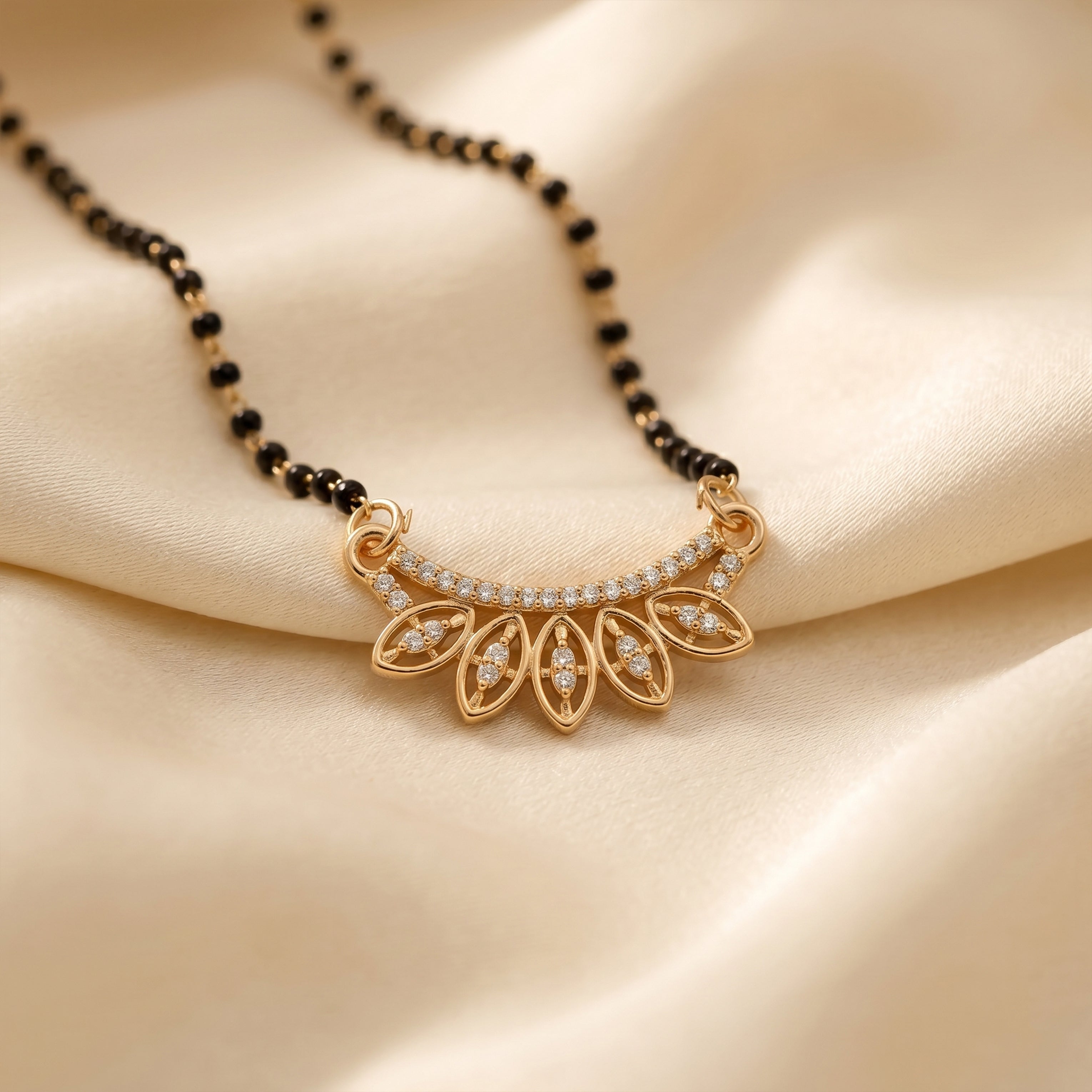 Divya Patra Mangalsutra