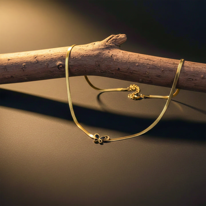 Dainty Minimal Flower Gold Chain Necklace