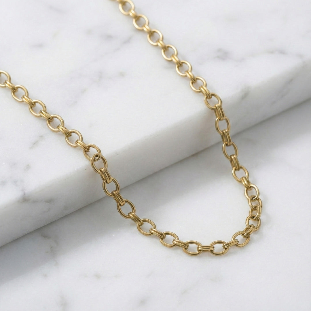Stylish Oval Link Chain