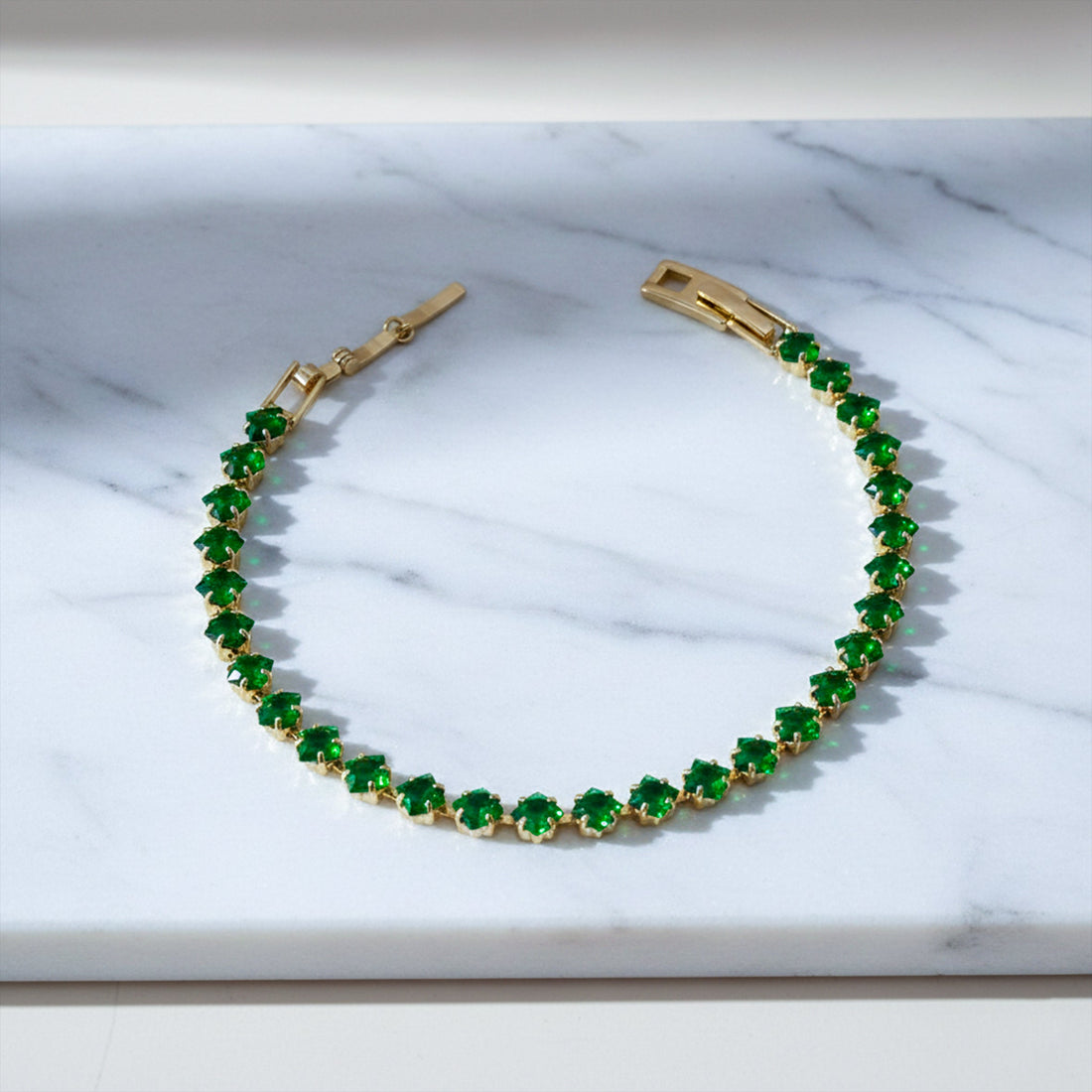 Veloura Emerald Glow Bracelet