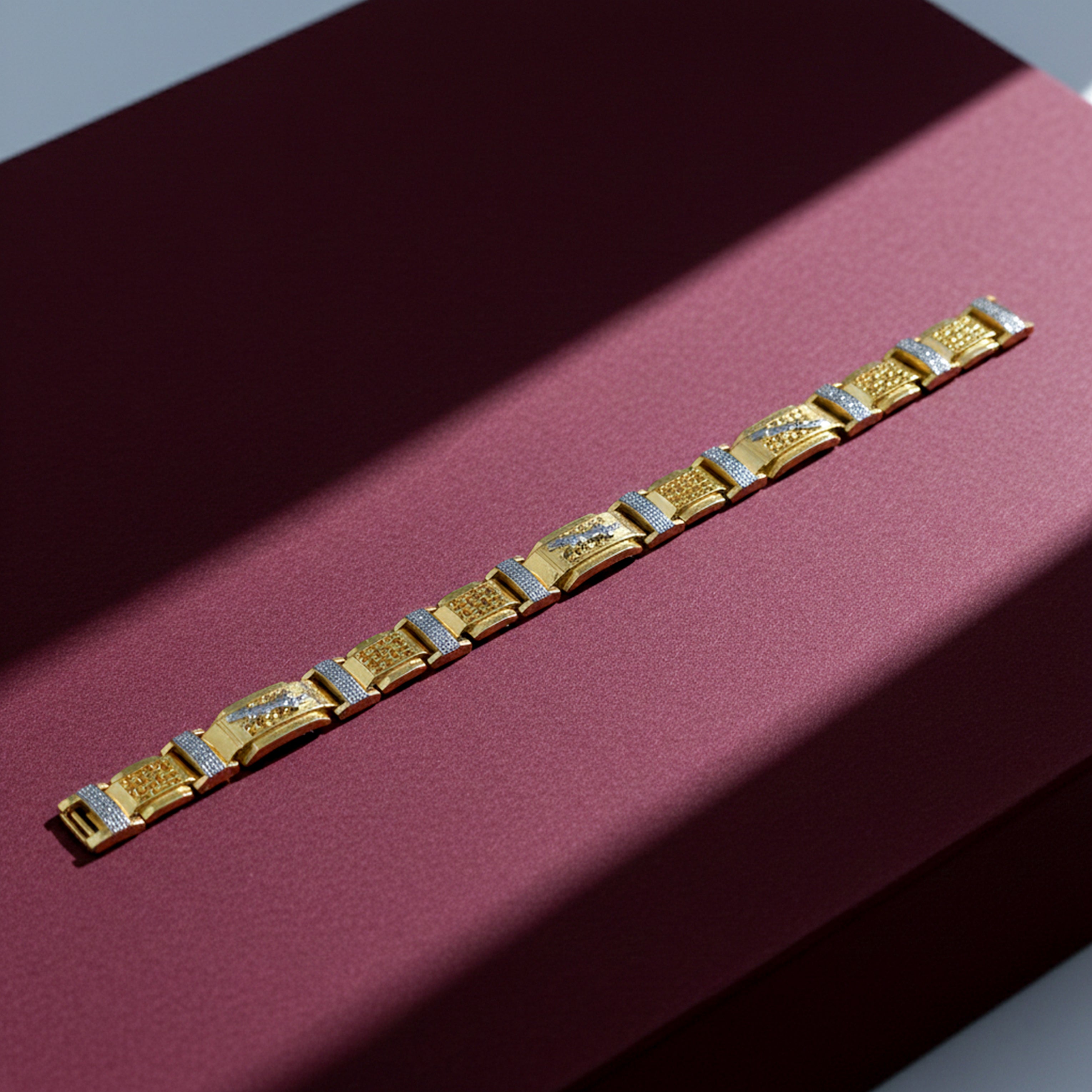 Titan Royal Pattern Bracelet