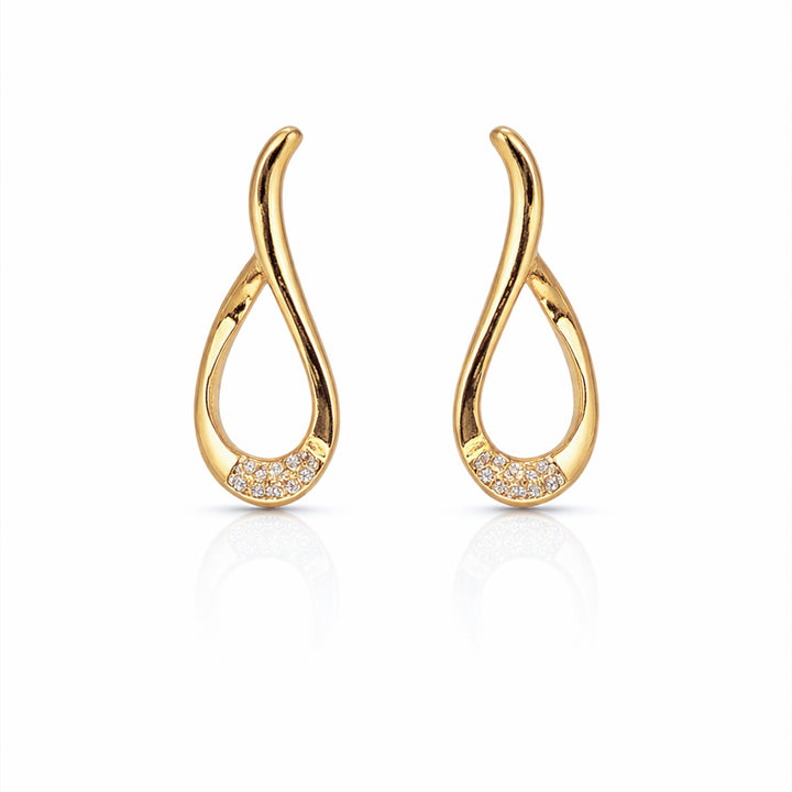 LuxeWave S-Curve Diamond Earrings