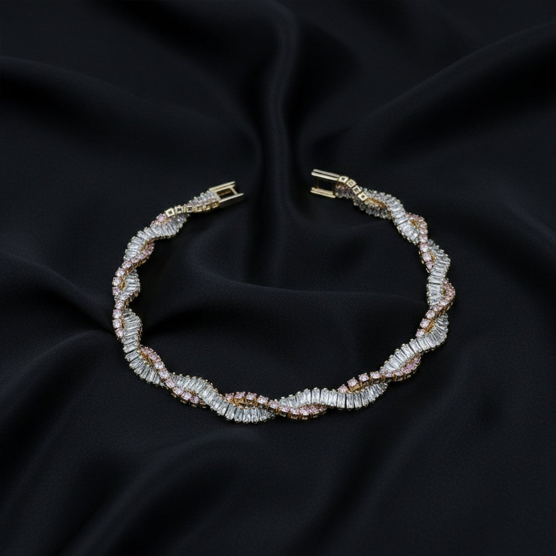 Veloura Wave Luxe Bracelet