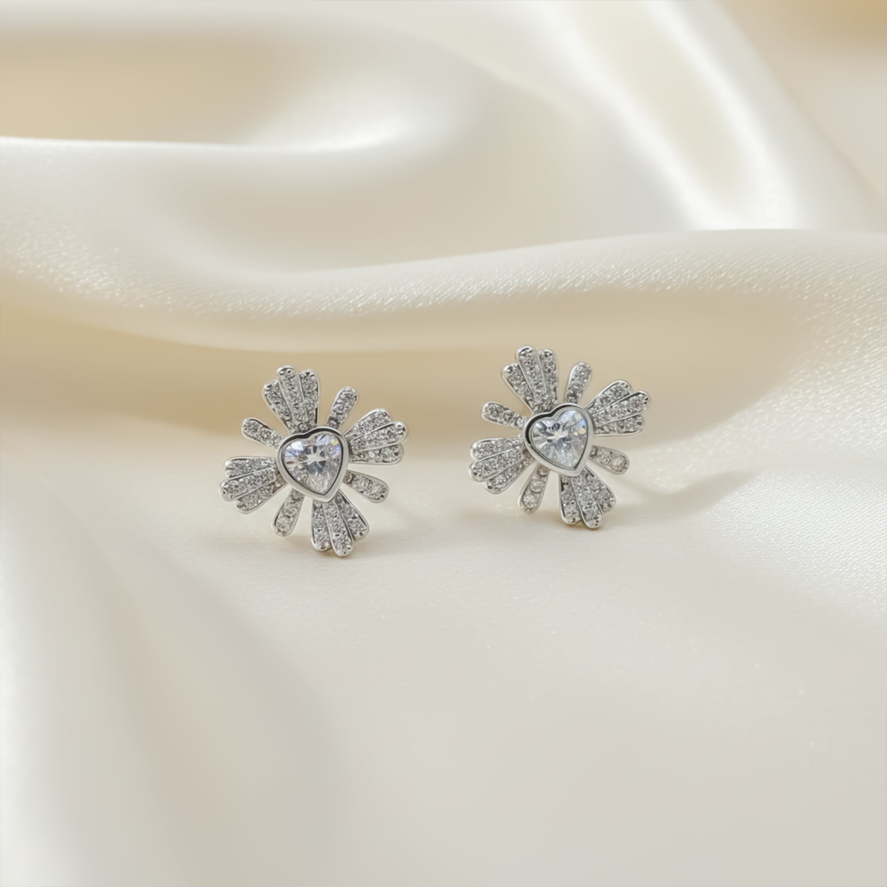 Divine Diamond Studs Earrings