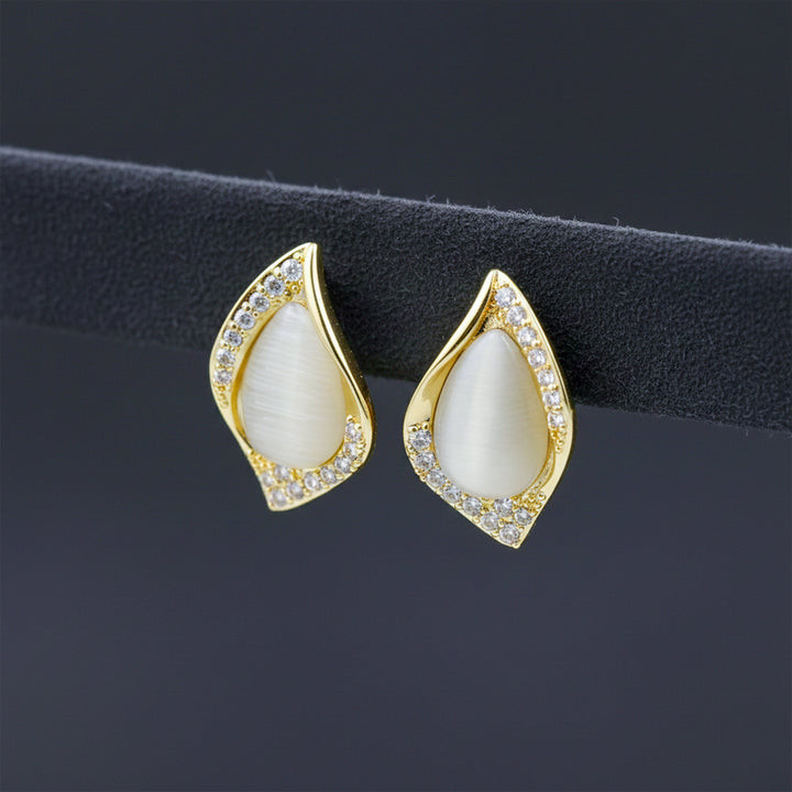 Cat Eye Teardrop Earrings