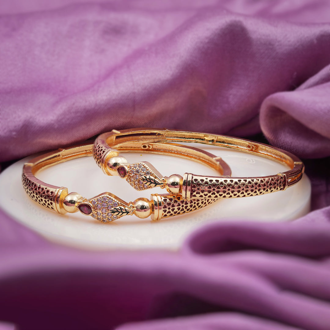 Nora Bangles