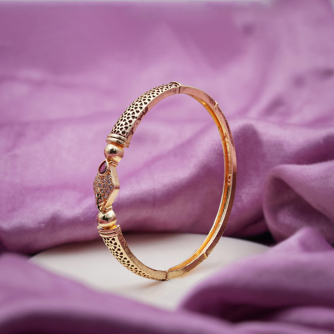 Nora Bangles