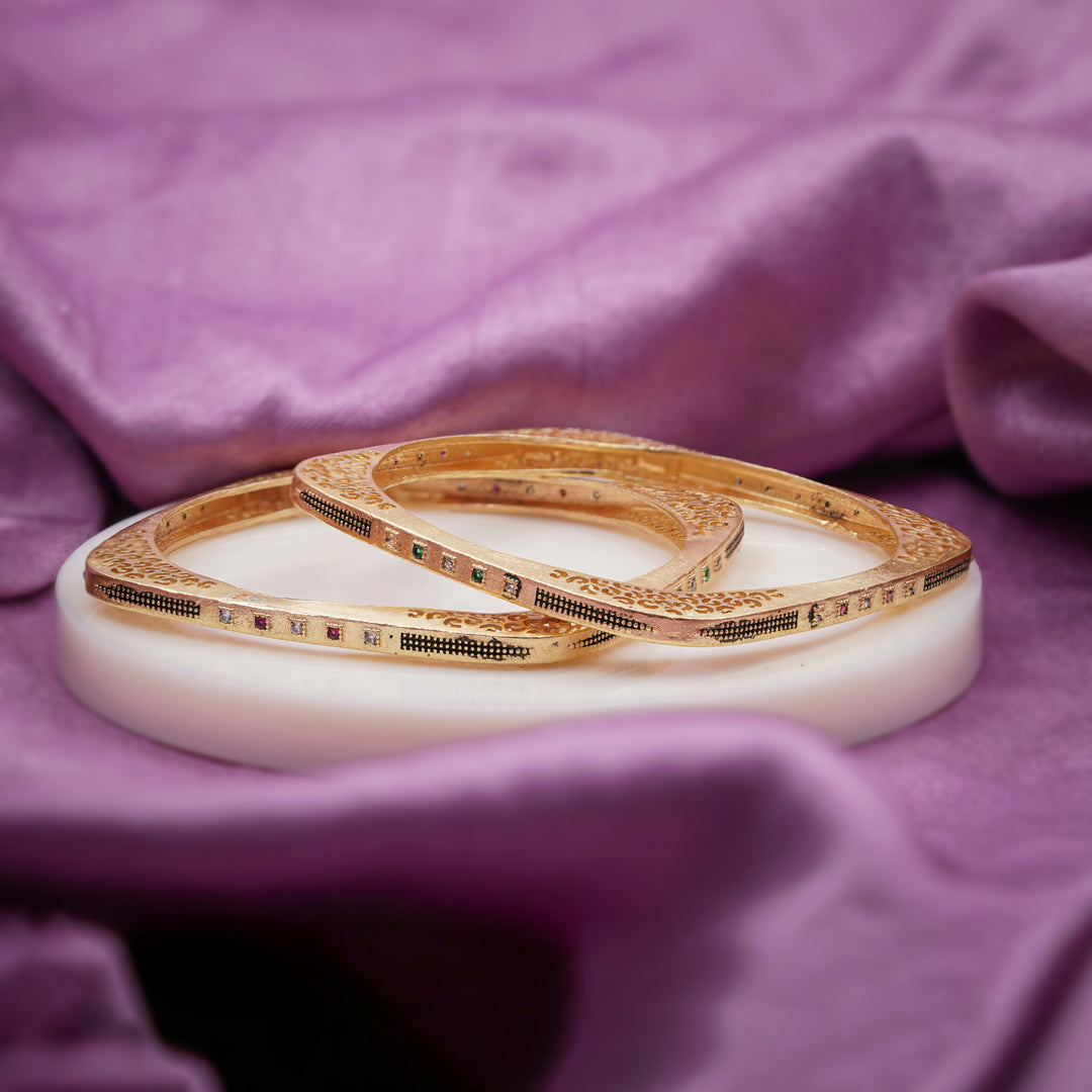 Riivaaz Squre Bangles