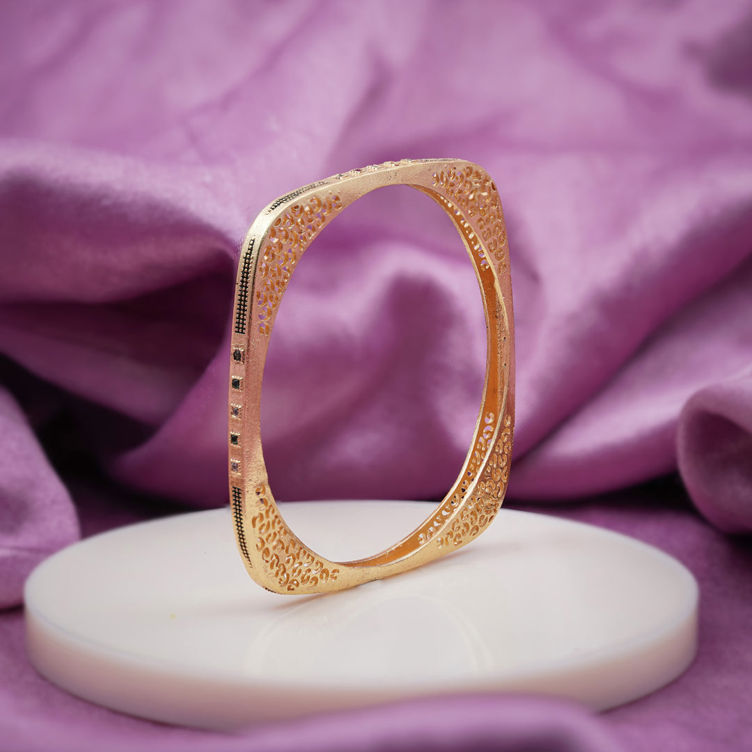 Riivaaz Squre Bangles