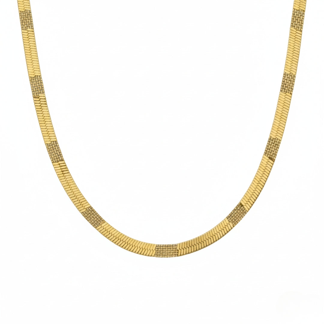 Aurum Luxe Minimal Gold Chain