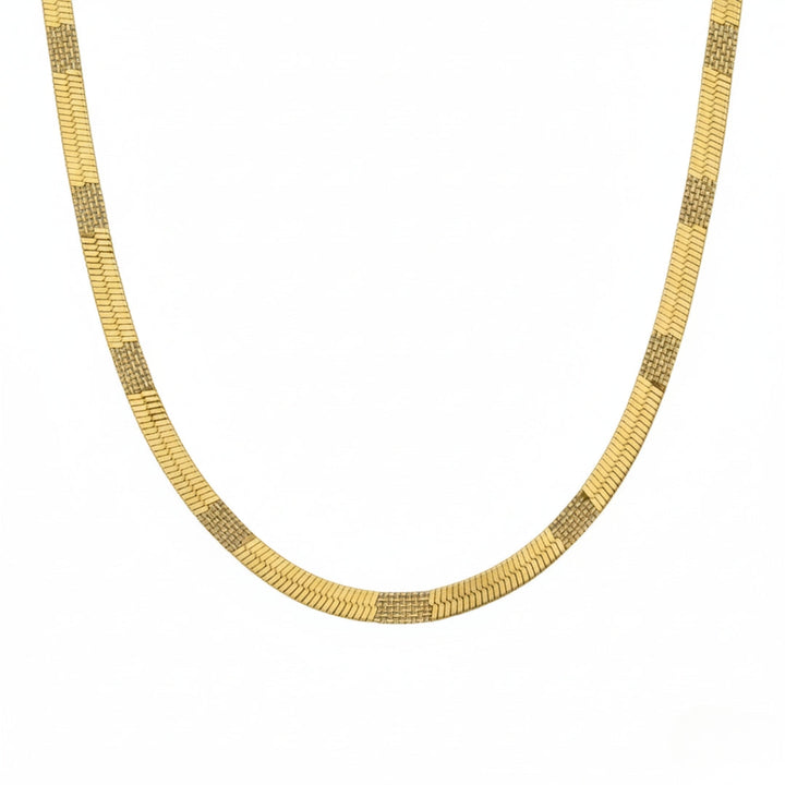 Aurum Luxe Minimal Gold Chain