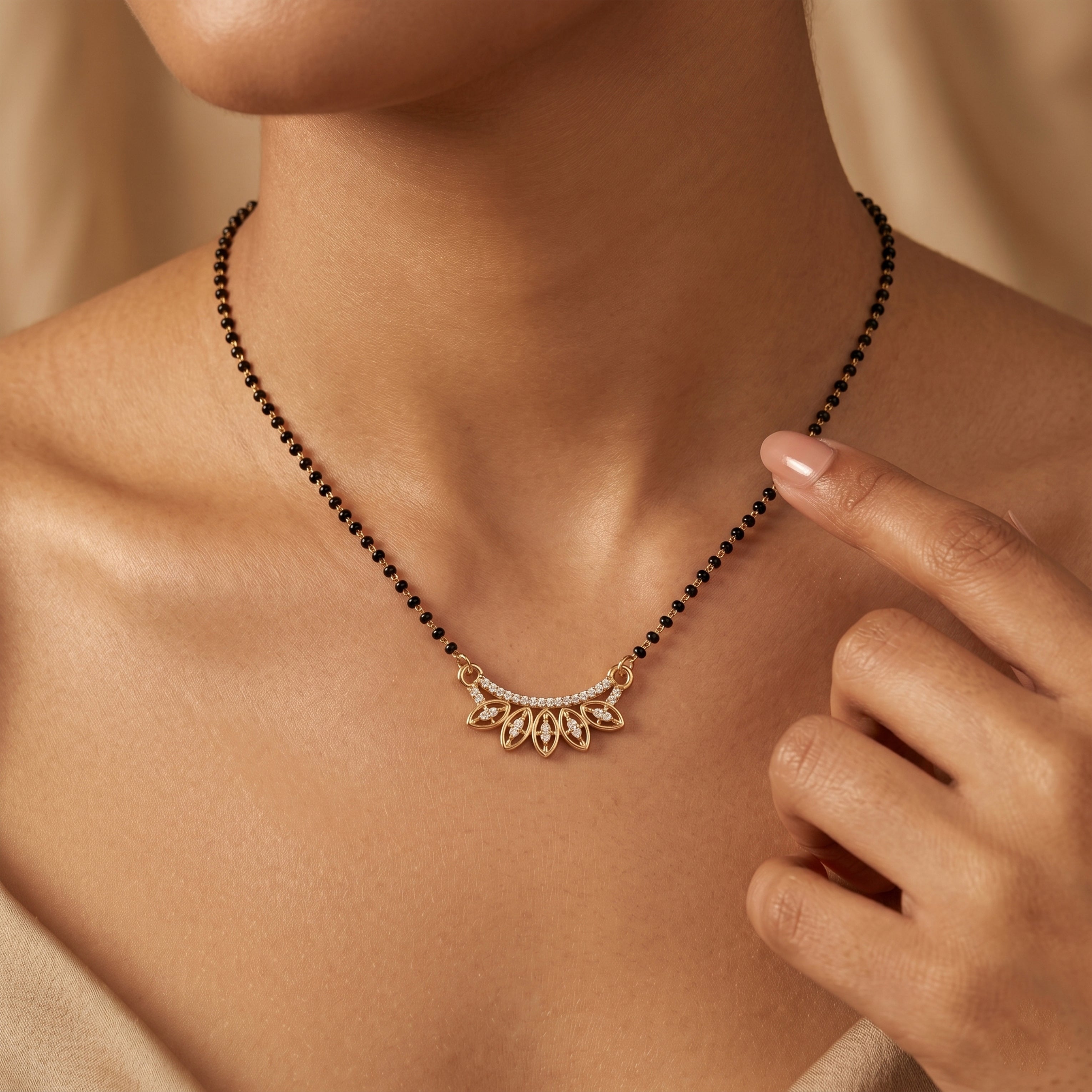 Divya Patra Mangalsutra