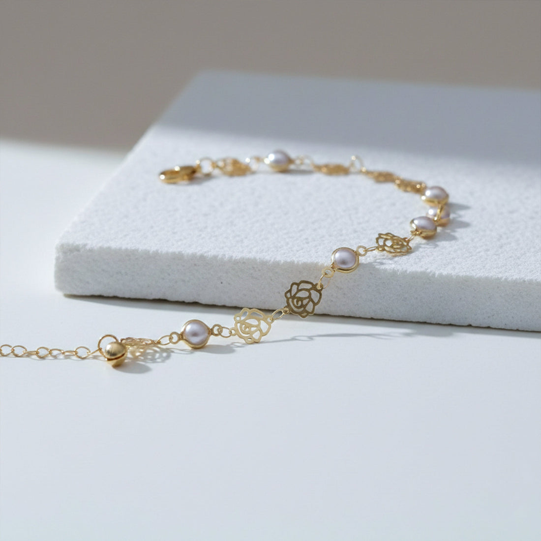 Opaline Luxe Pearl Anklet