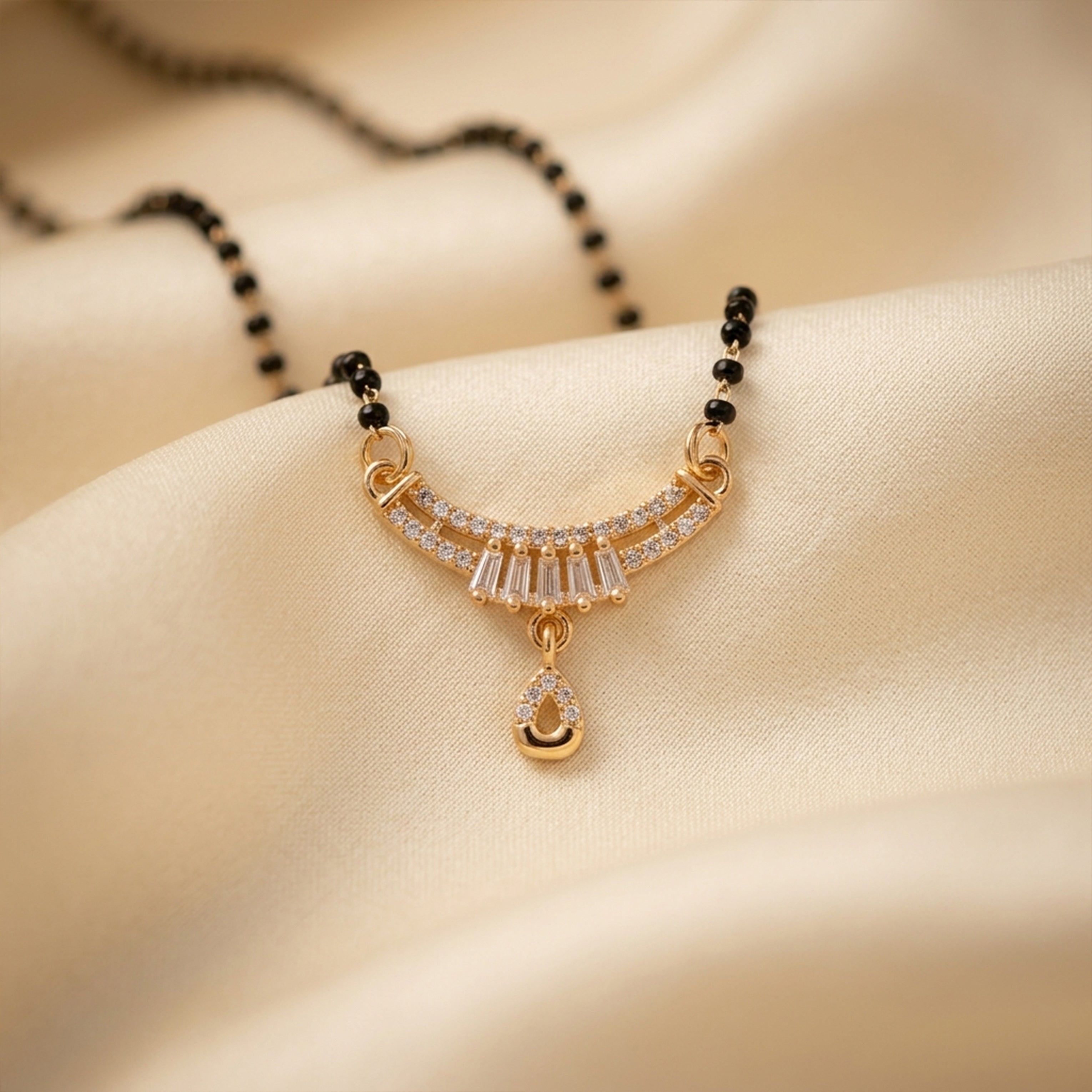 Rajlaxmi Ratna Mangalsutra
