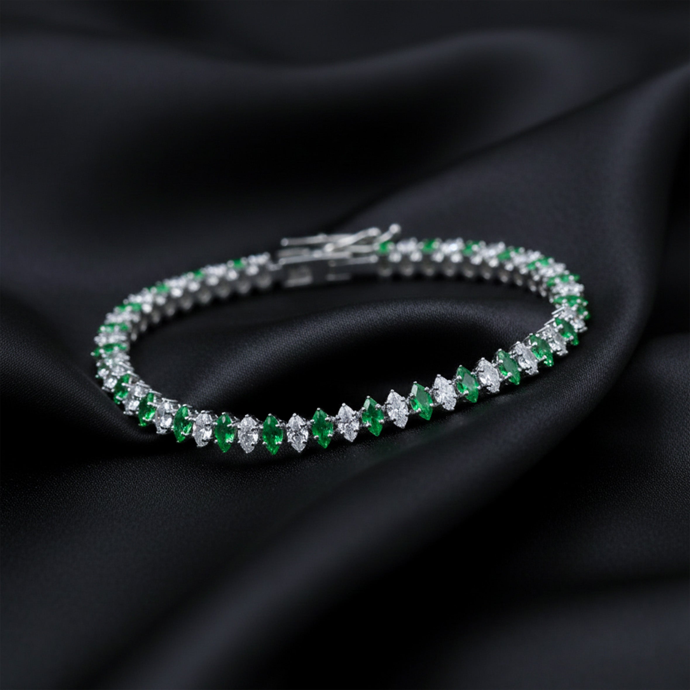 Elite Emerald Spark Tennis Bracelet