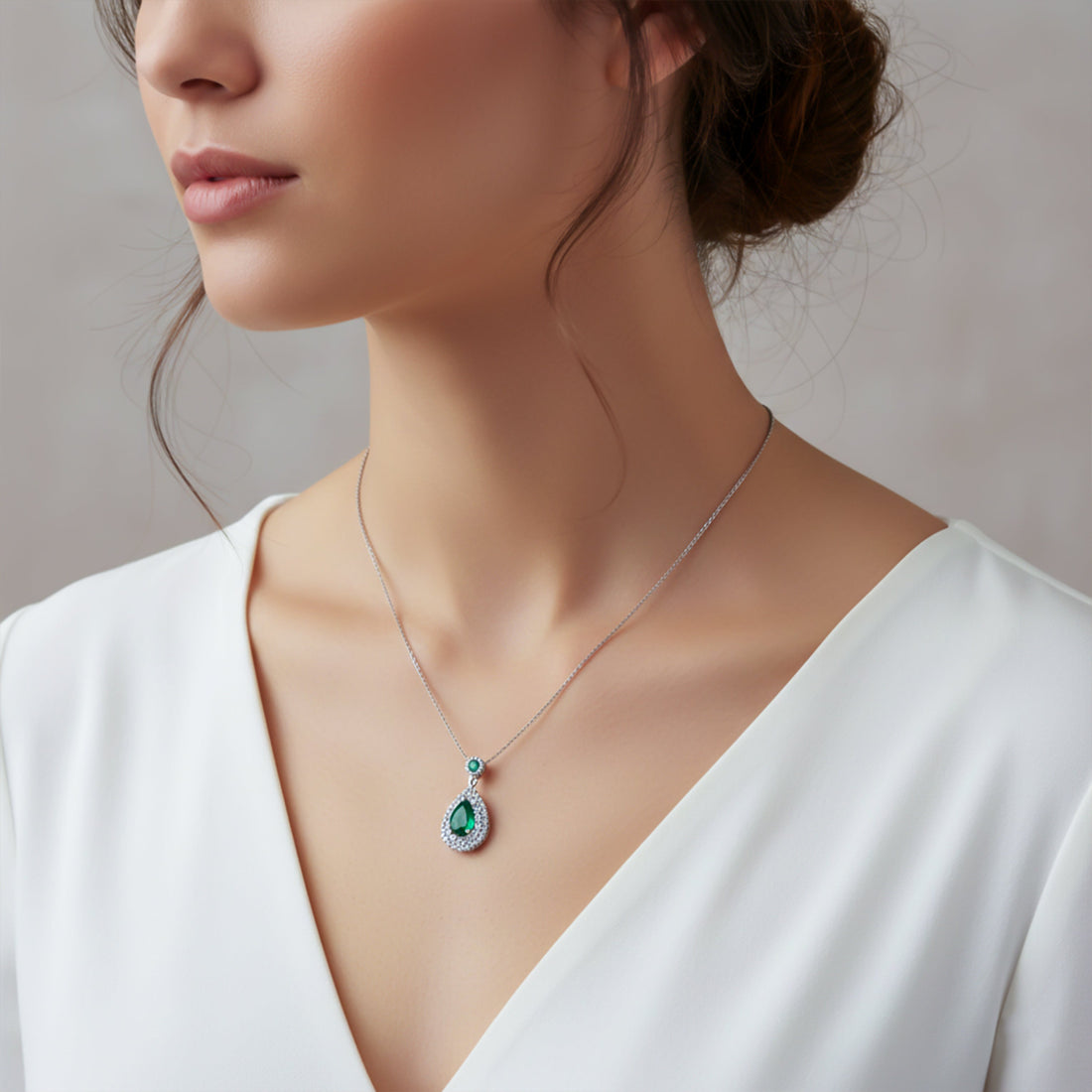 Elegant Green Emerald Teardrop Necklace