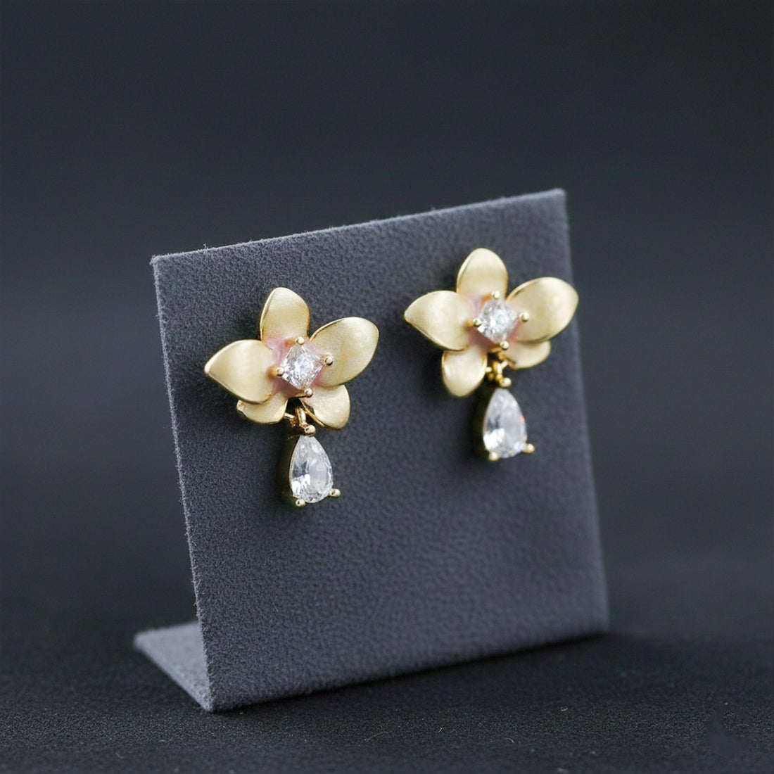 Zenvia Bloom Earrings
