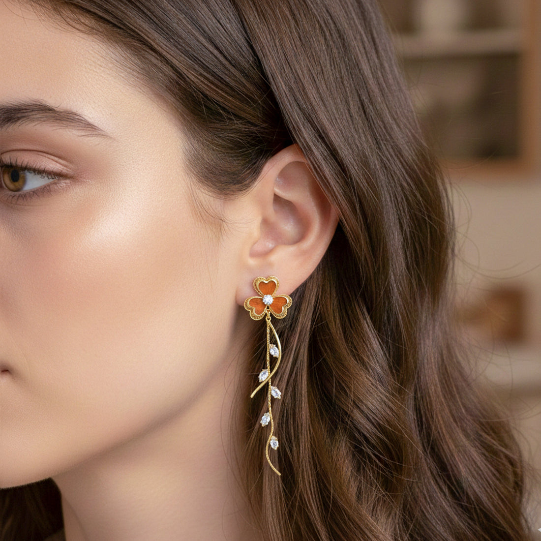 Clover Shine Dangle Earrings