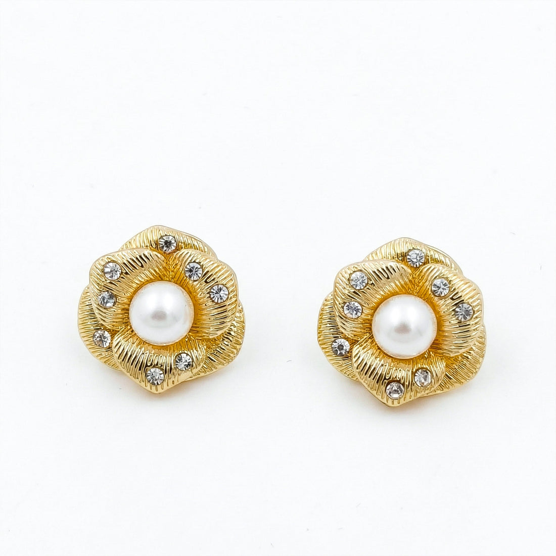 Queen’s Bloom Pearl Earrings