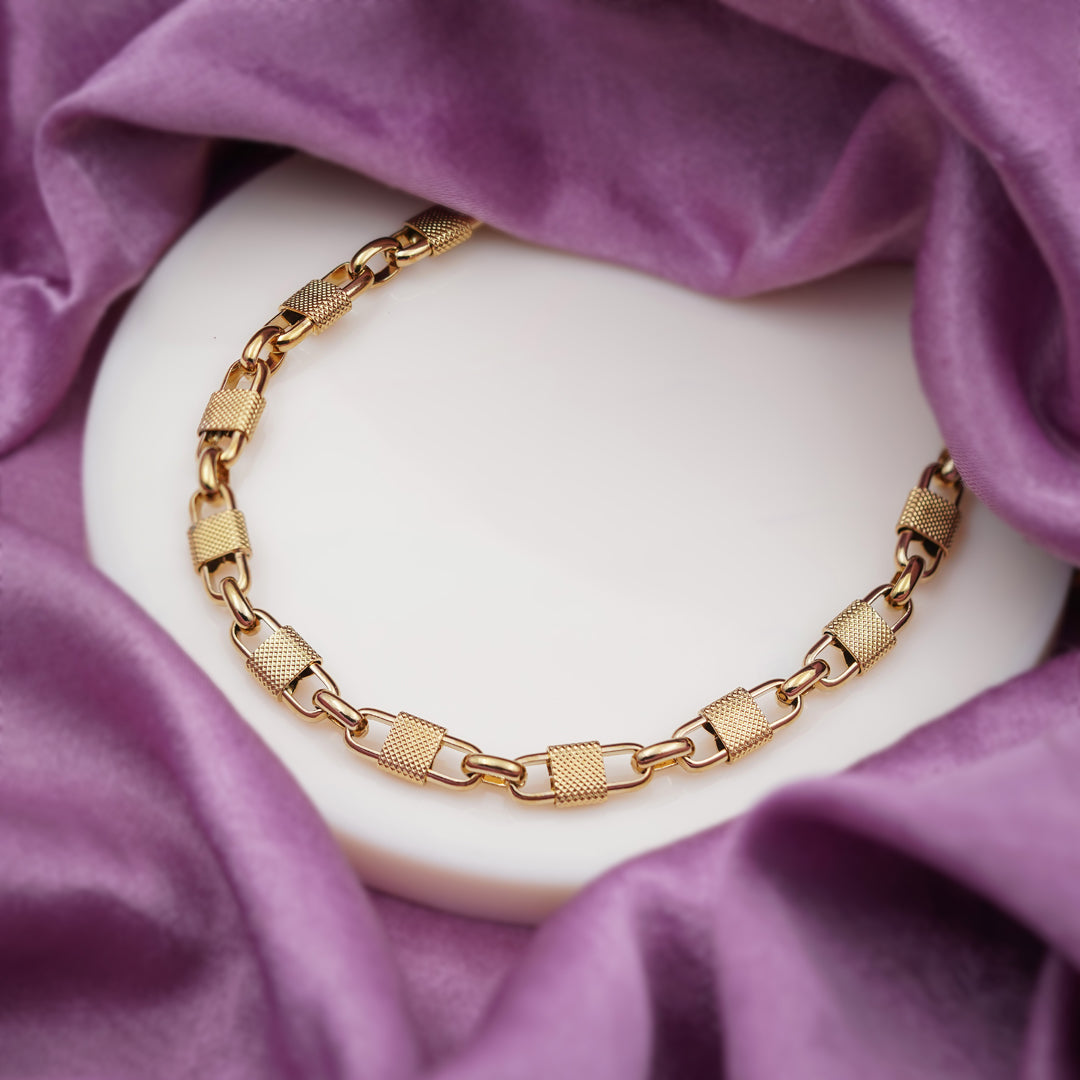 Royal Textured Link Gold Chain