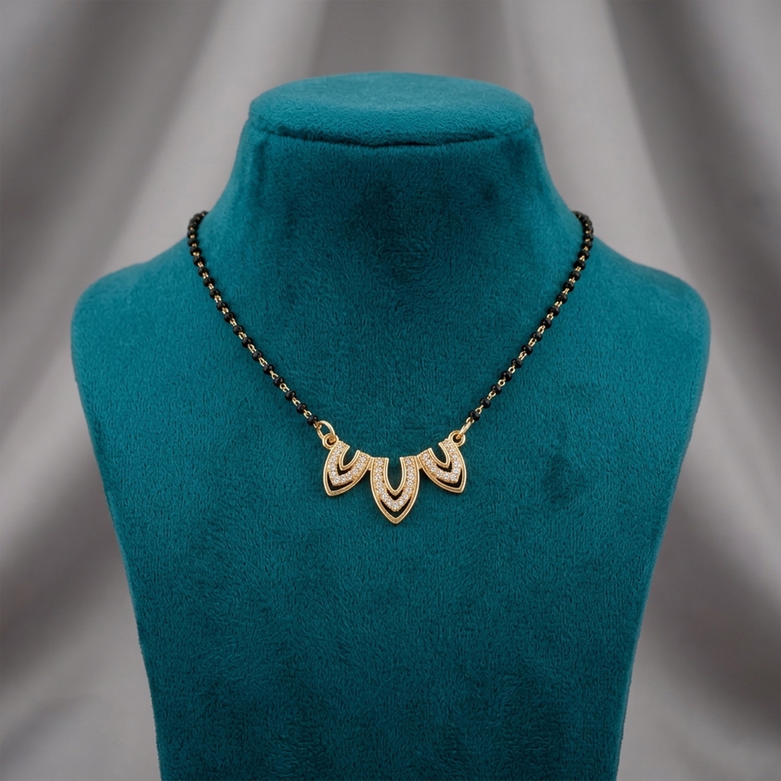 Swarna Triveni Mangalsutra