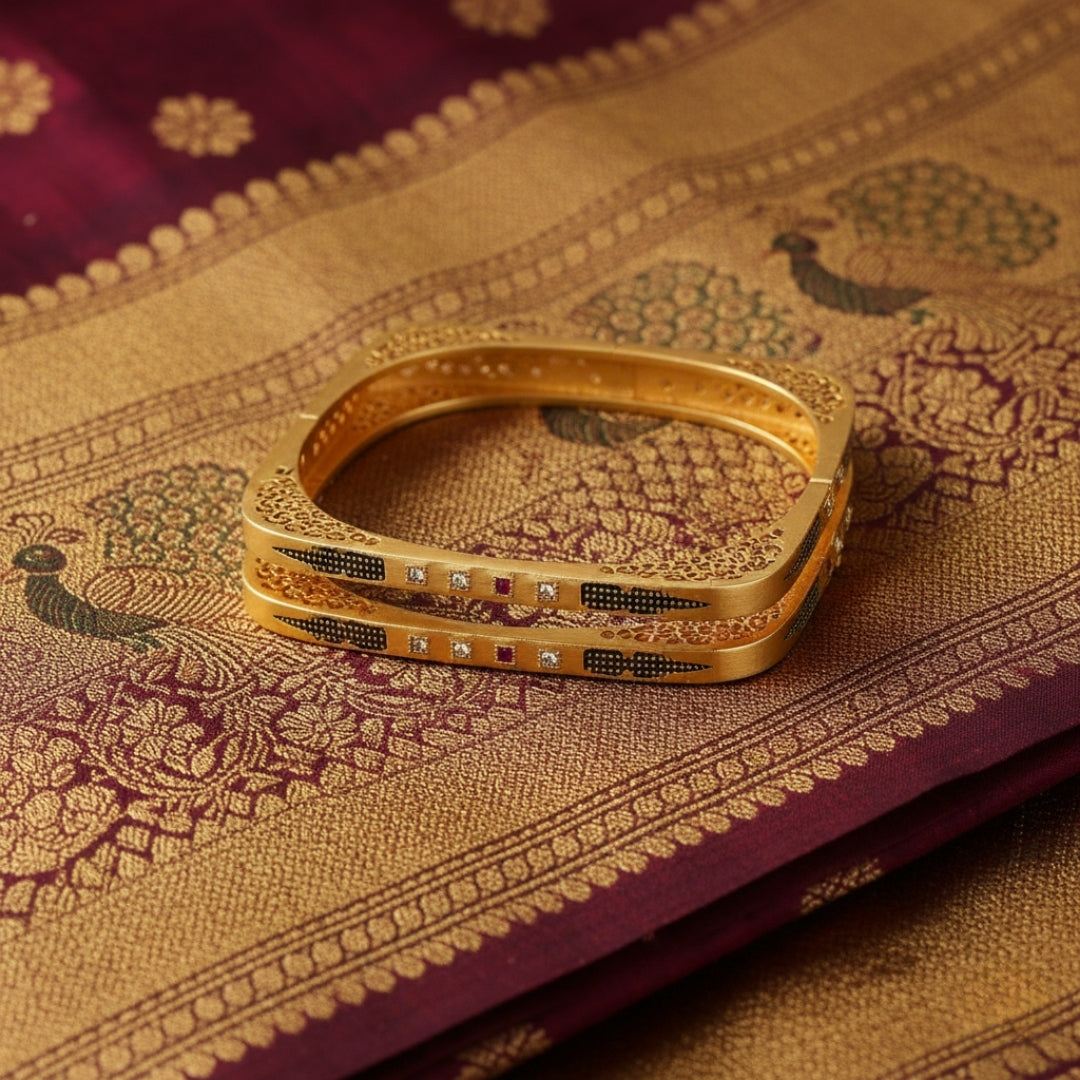 Riivaaz Squre Bangles