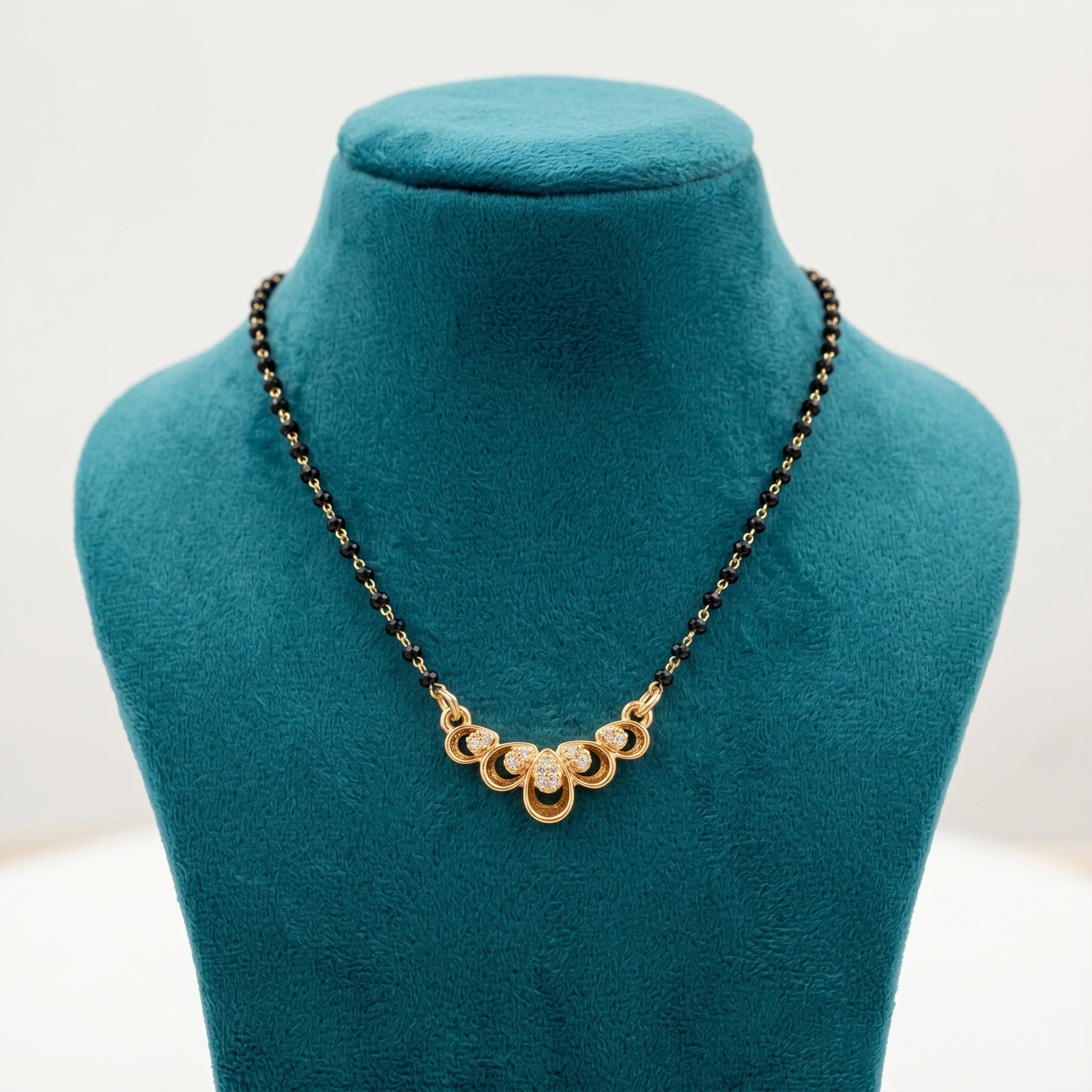 Swarn Pushpa Mangalsutra