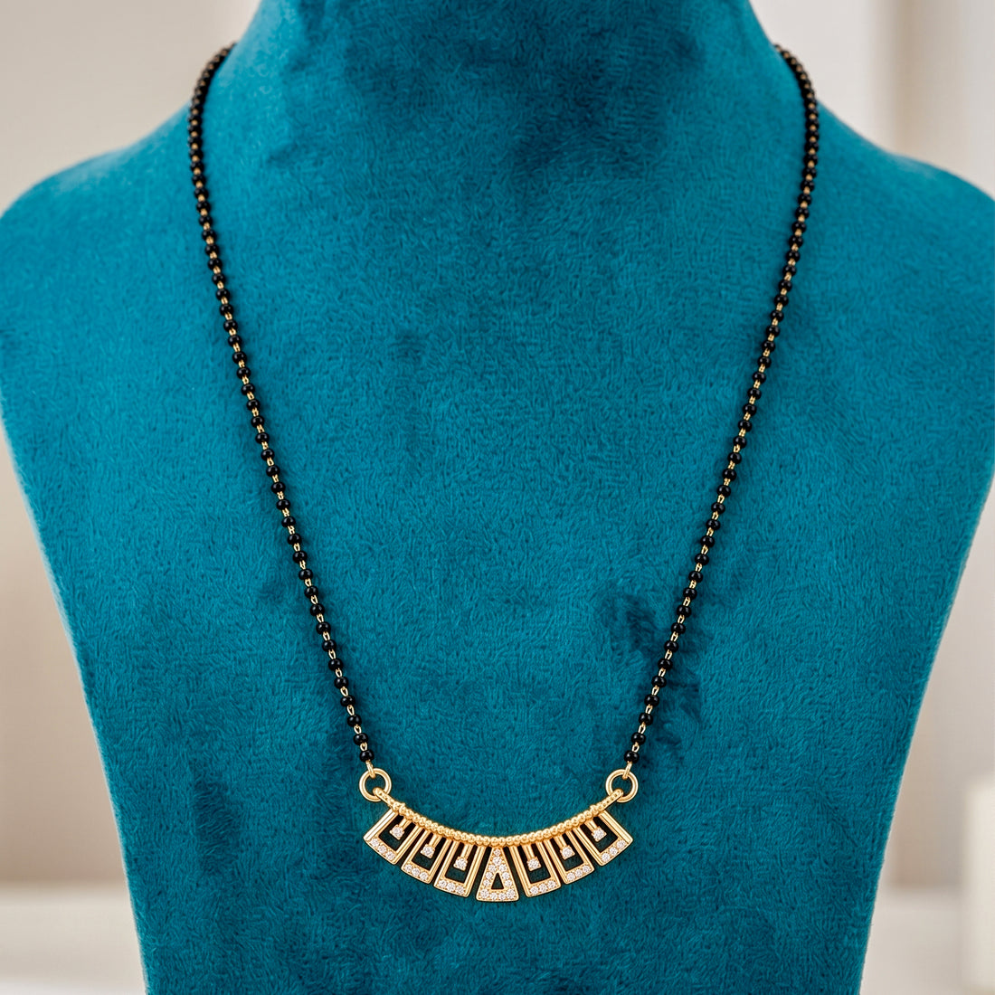 Rani Angan Mangalsutra