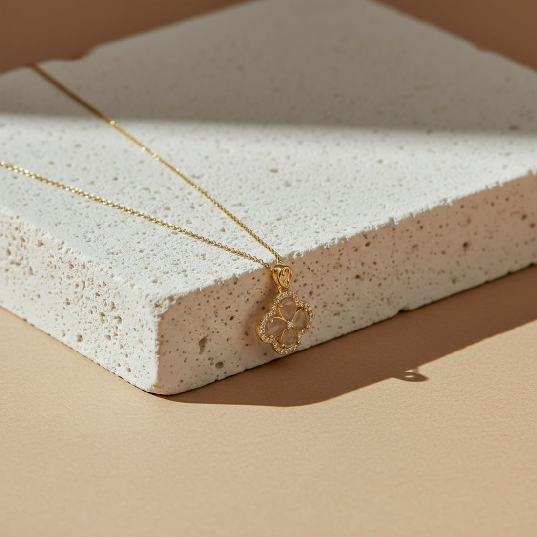 Gold Clover Pendant Necklace
