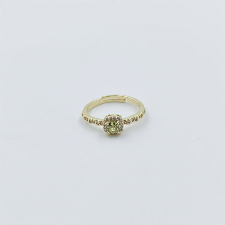 Royal Aura Diamond Engagement Ring
