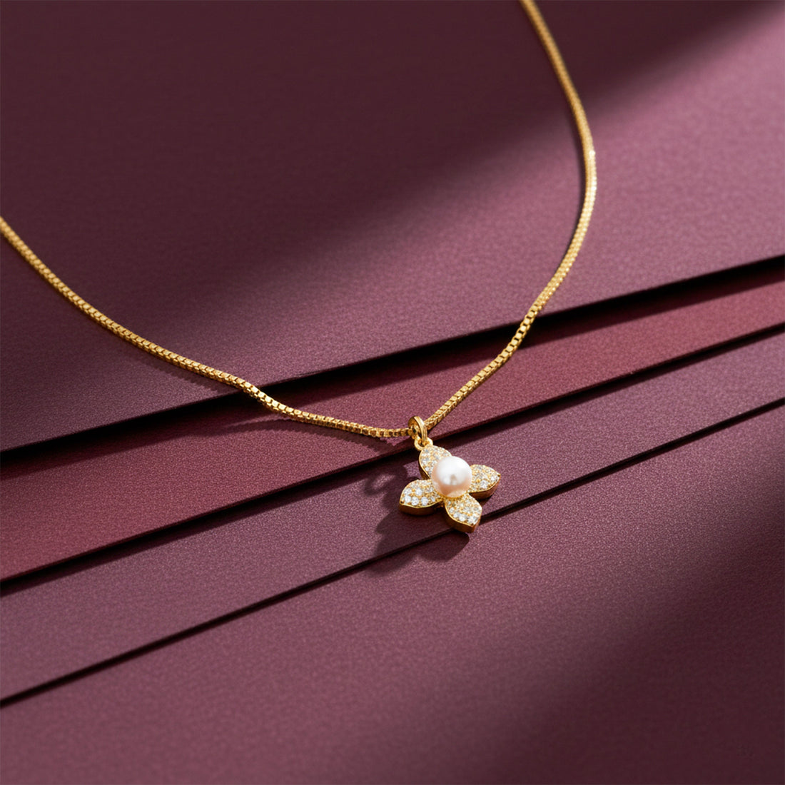 Classic Gold Pearl Blossom Necklace