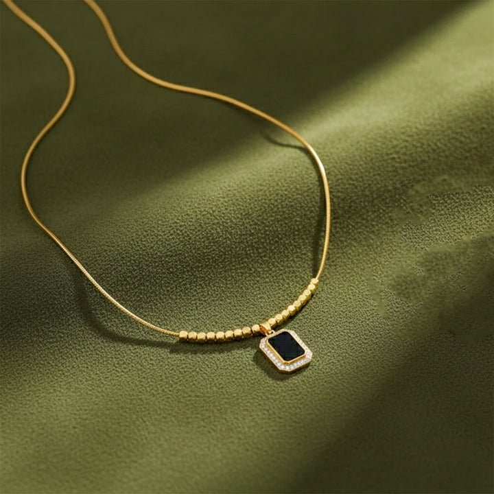 Velora Black Stone Gold Necklace