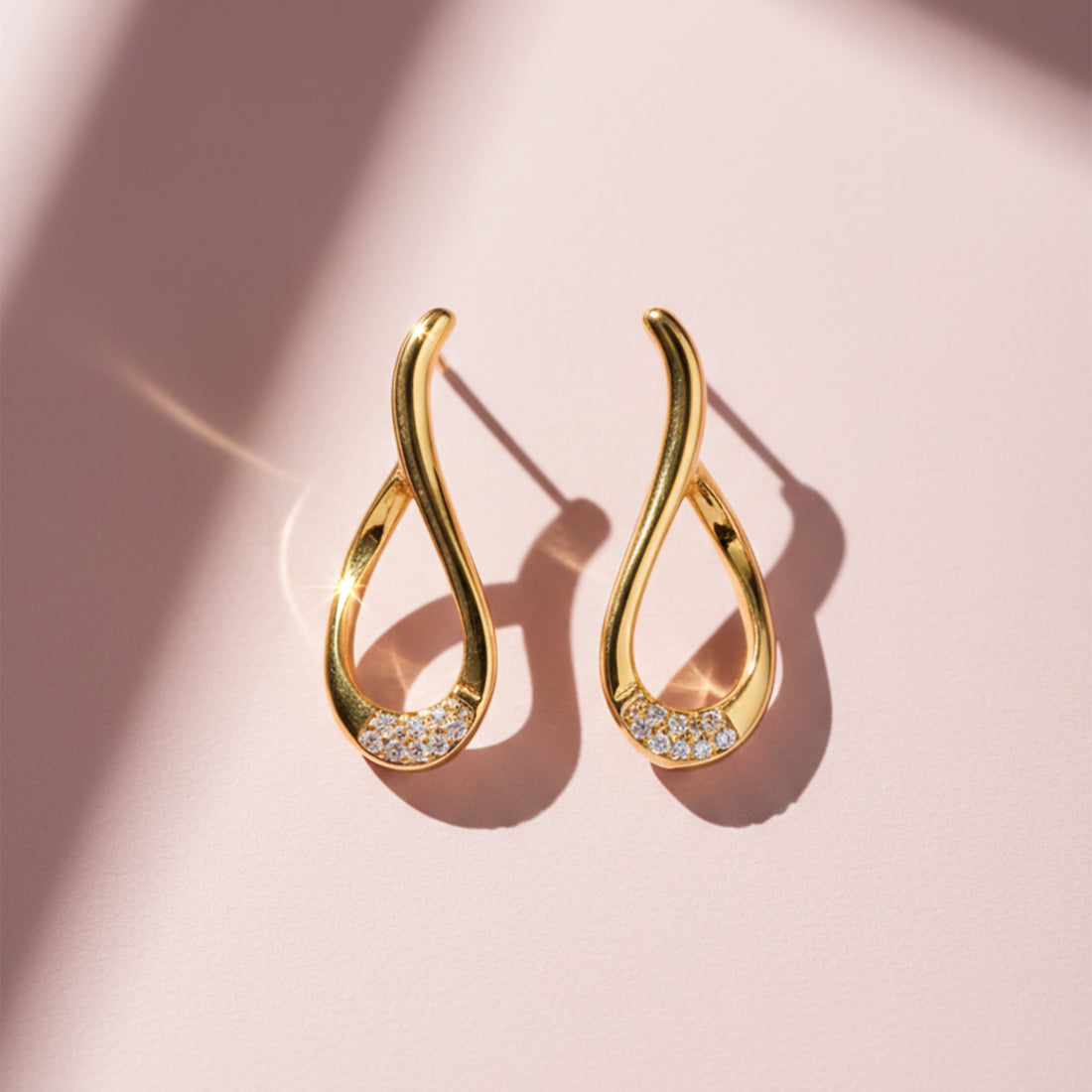 LuxeWave S-Curve Diamond Earrings