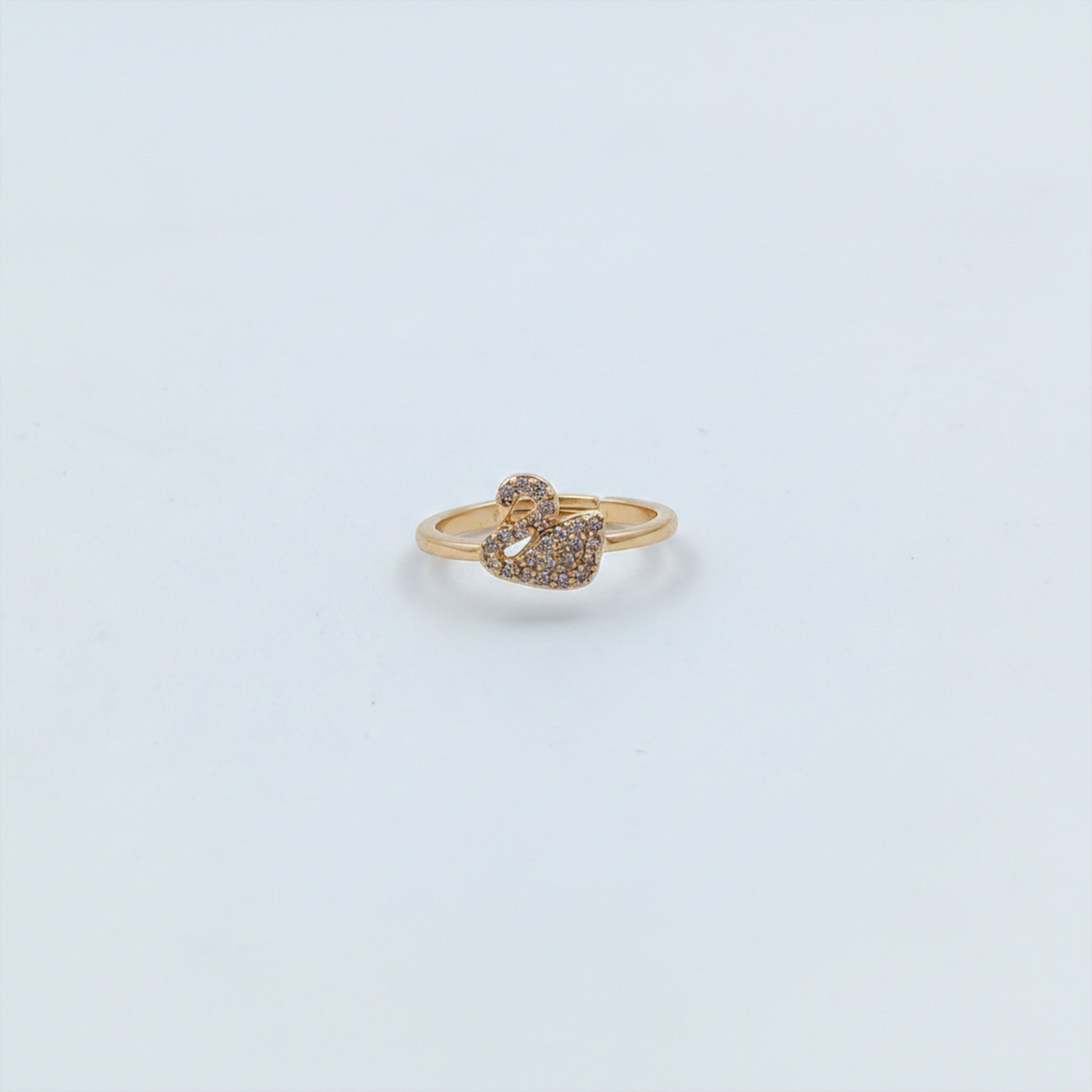 Swan Elegance Diamond Ring