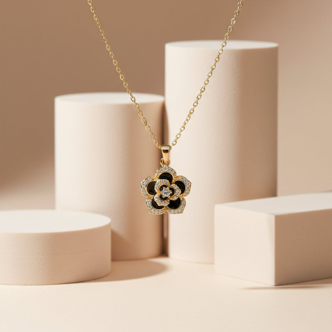 Elegant Gold Flower Pendant Necklace