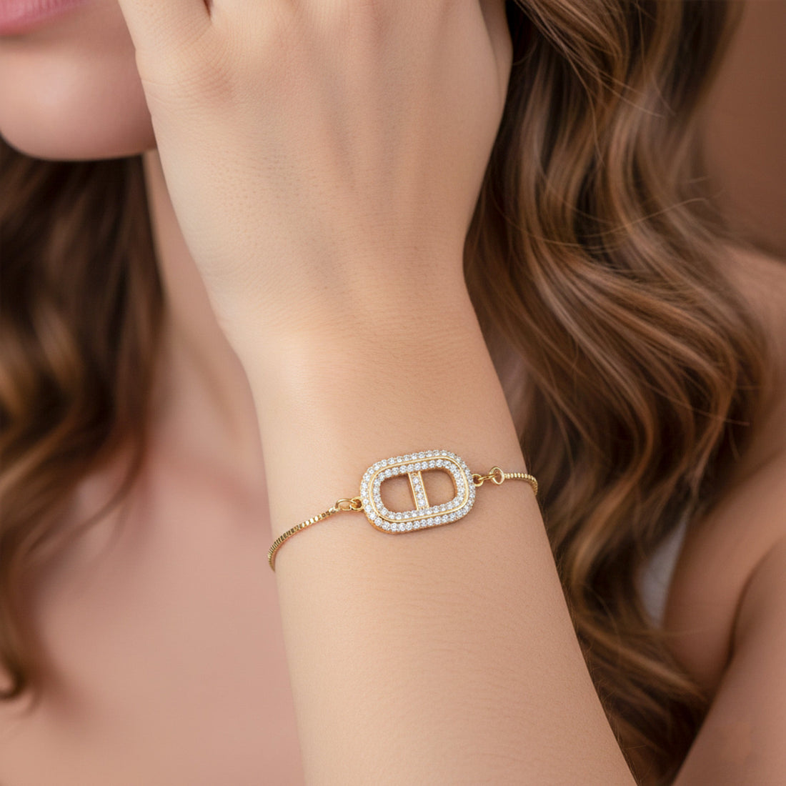 Elara Signature Gold Diamond Bracelet