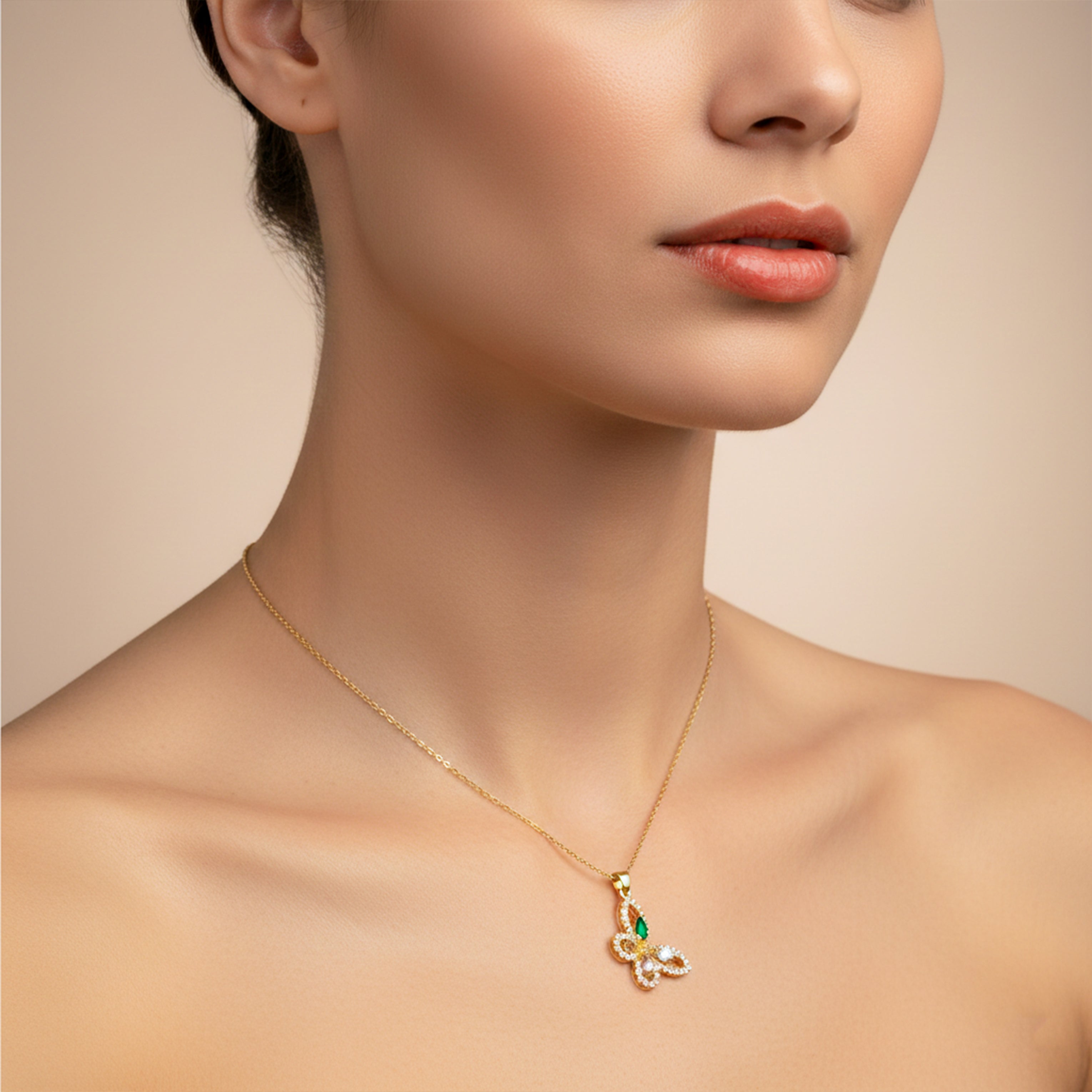 Vintage Emerald Butterfly Pendant Necklace