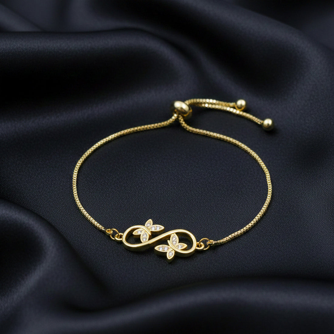Lumiere Infinity Bloom Bracelet