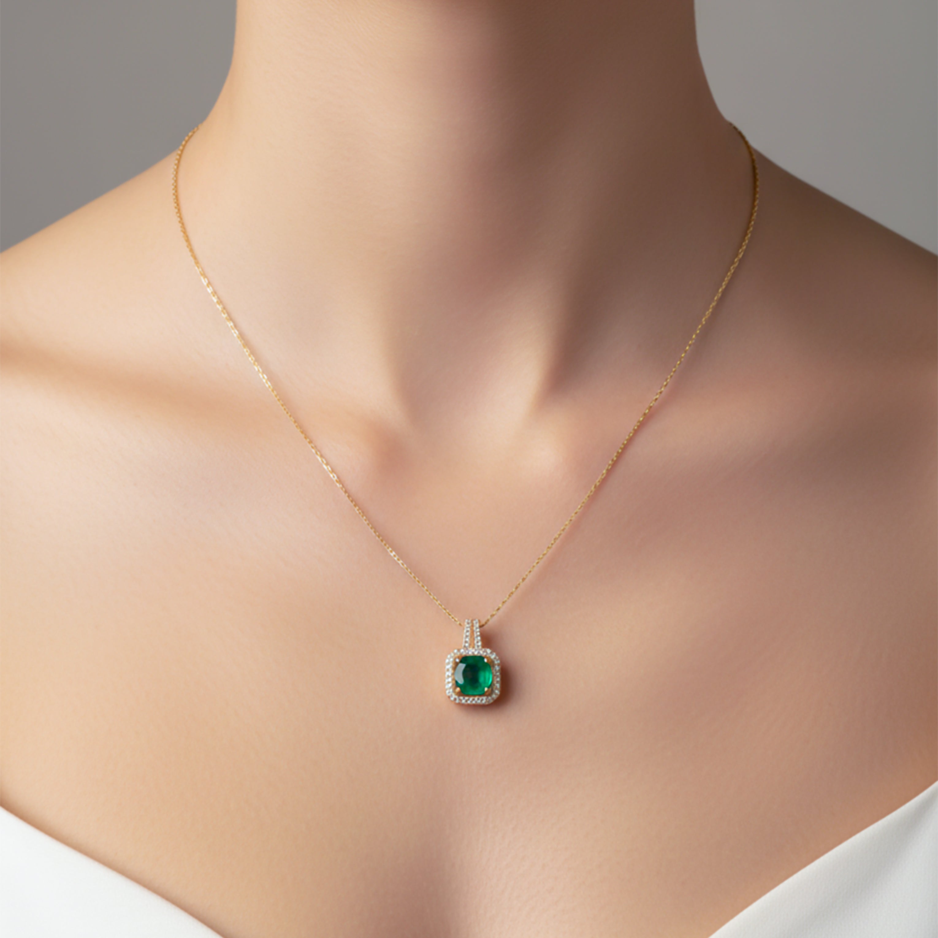 Velora Emerald Pendant Necklace
