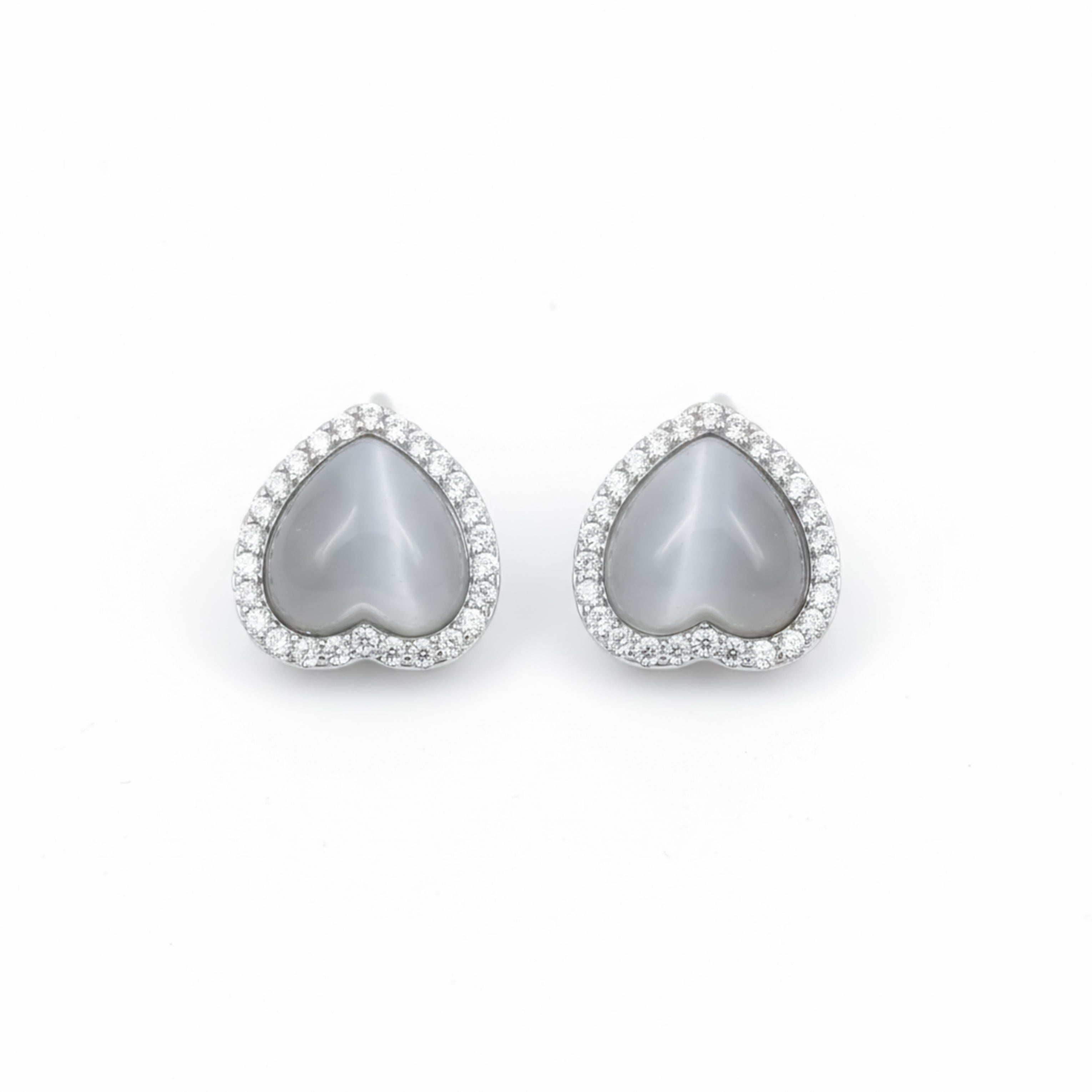 Amoura Radiance Heart Earrings