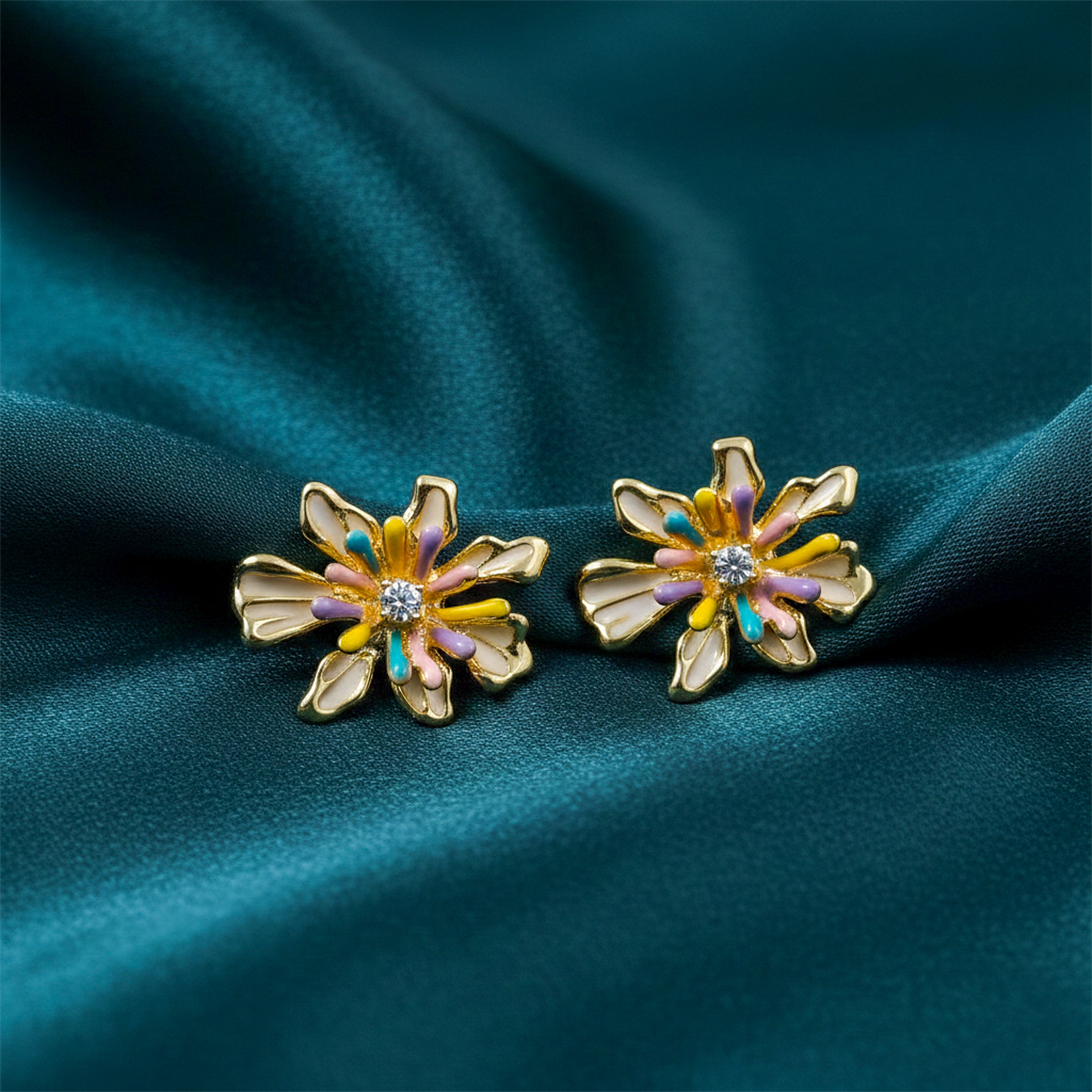 Golden Daisy Bloom Earrings