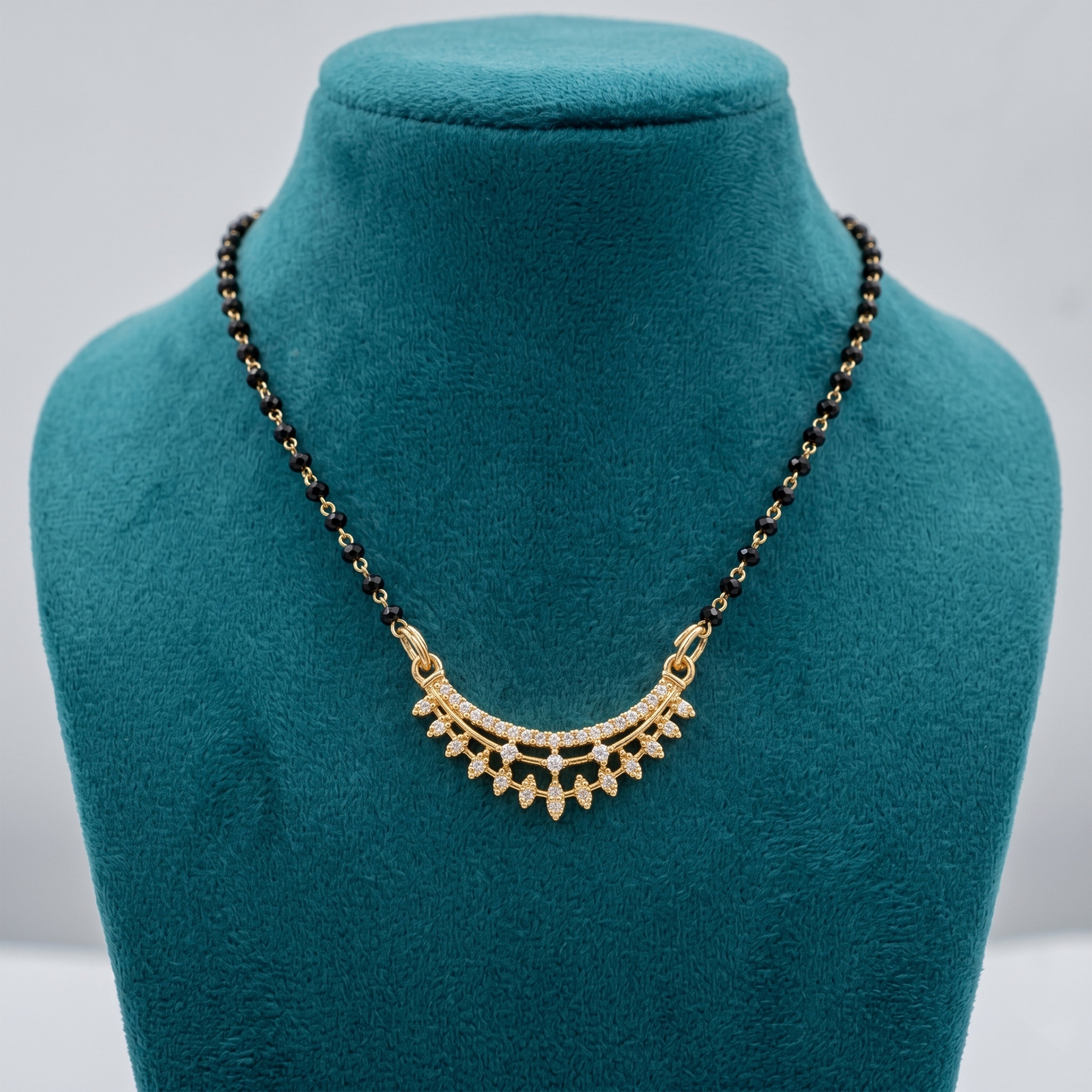 Swarn Chandrika Mangalsutra