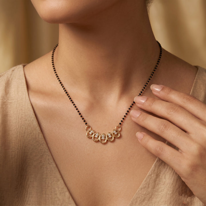 Swarna Pushp Mangalsutra
