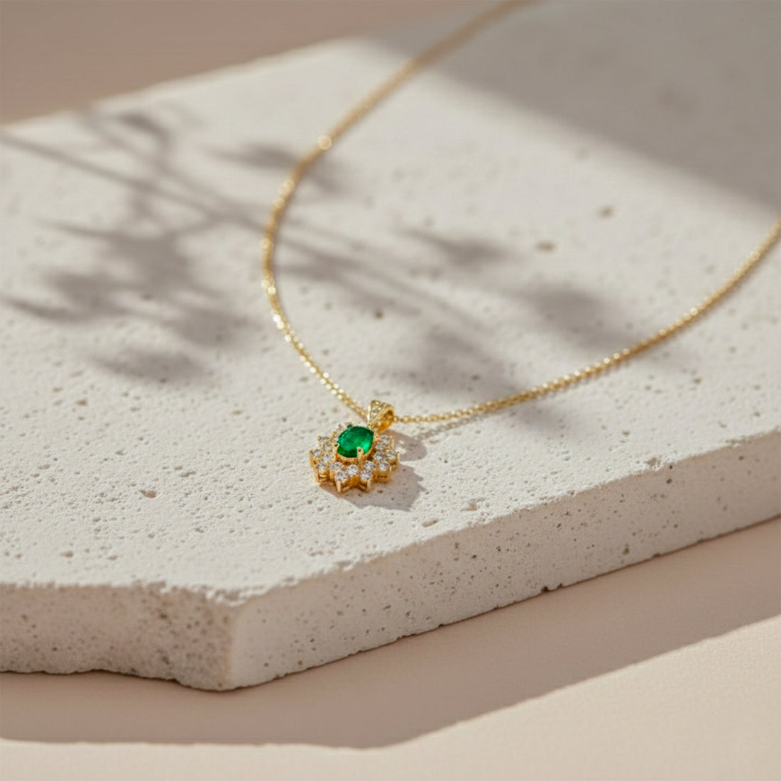 Floral Emerald Diamond Gold Necklace