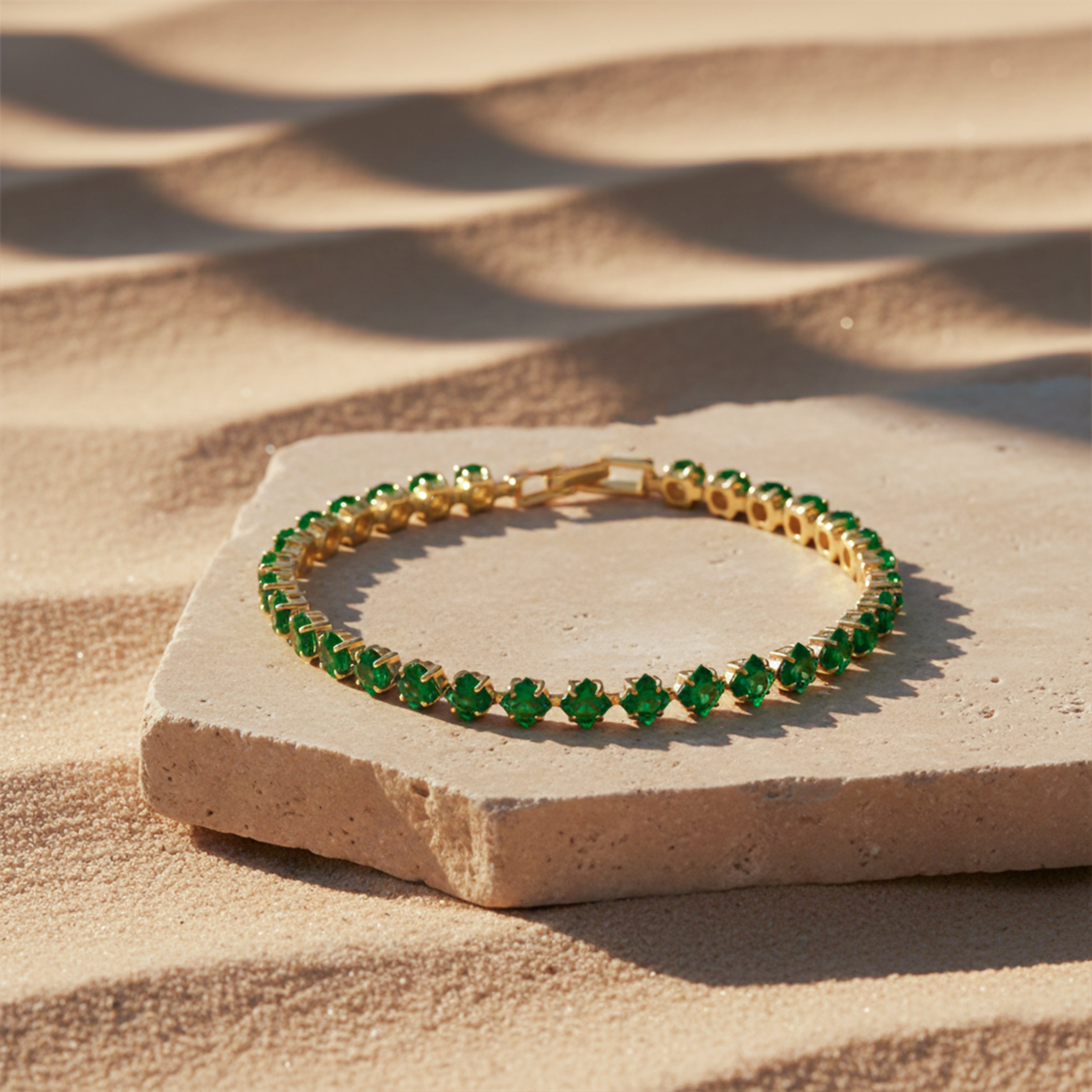 Veloura Emerald Glow Bracelet
