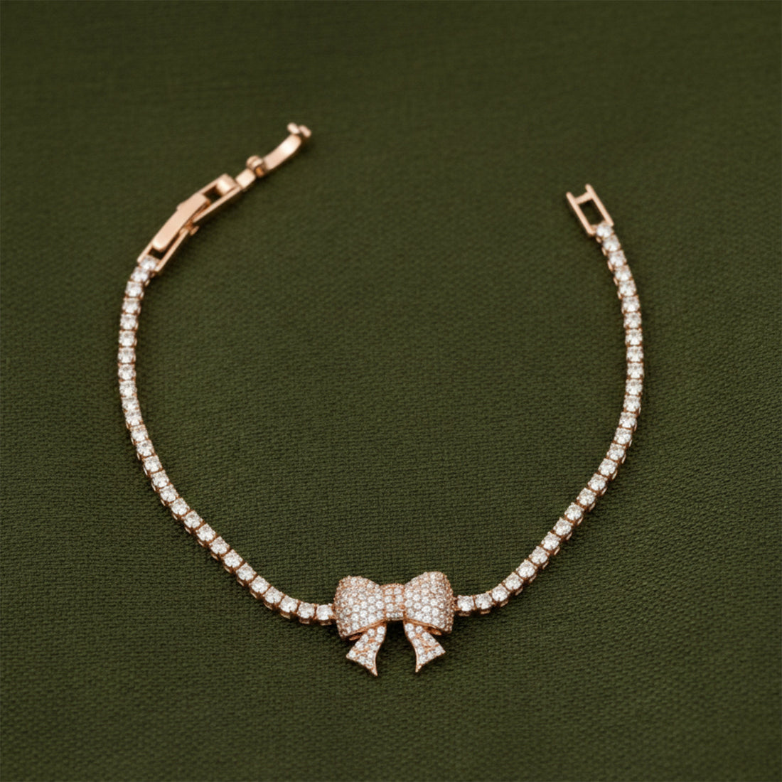 Royal Ribbon Diamond Bracelet
